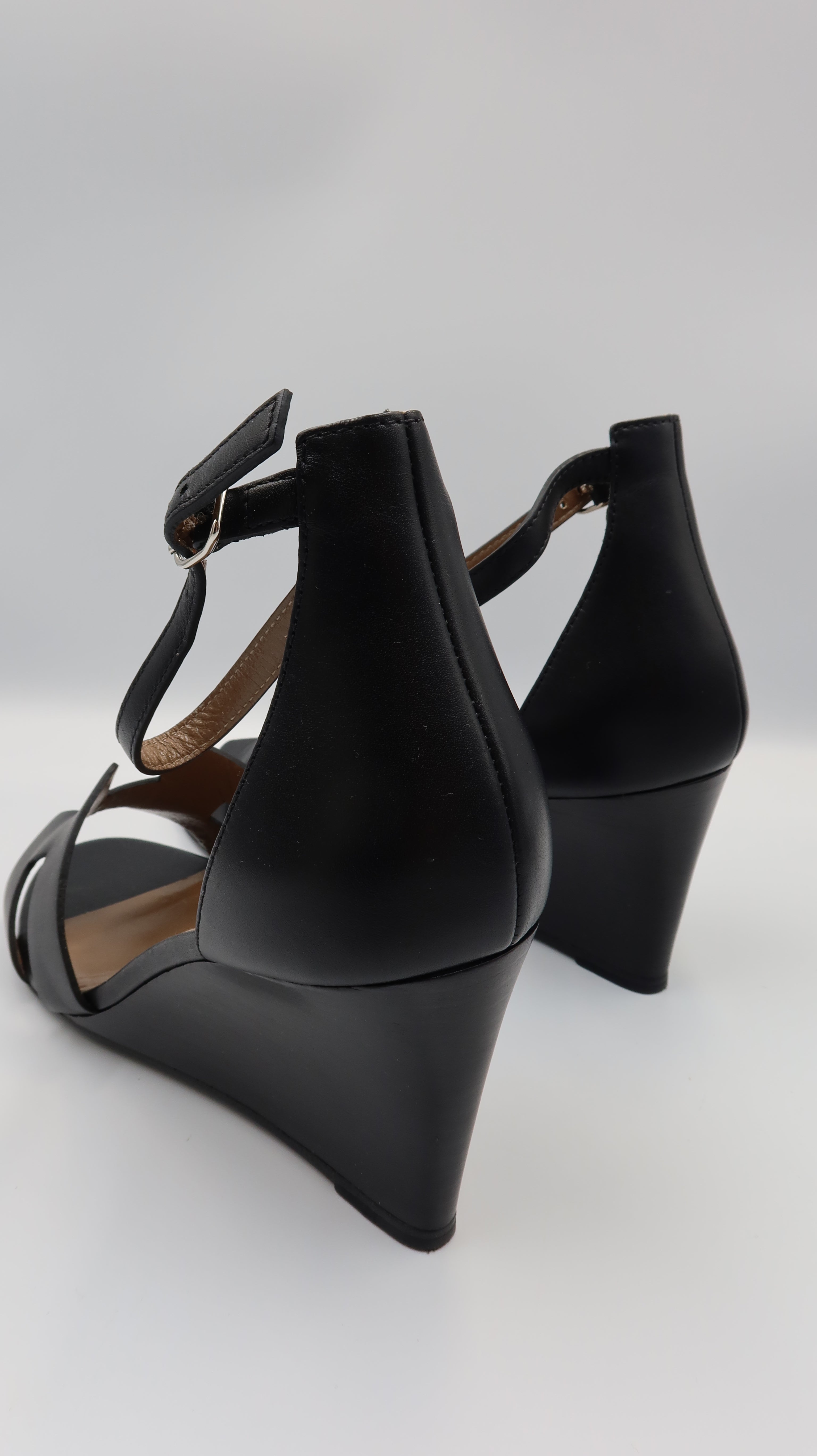 Hermès Legend Sandals (EU38)