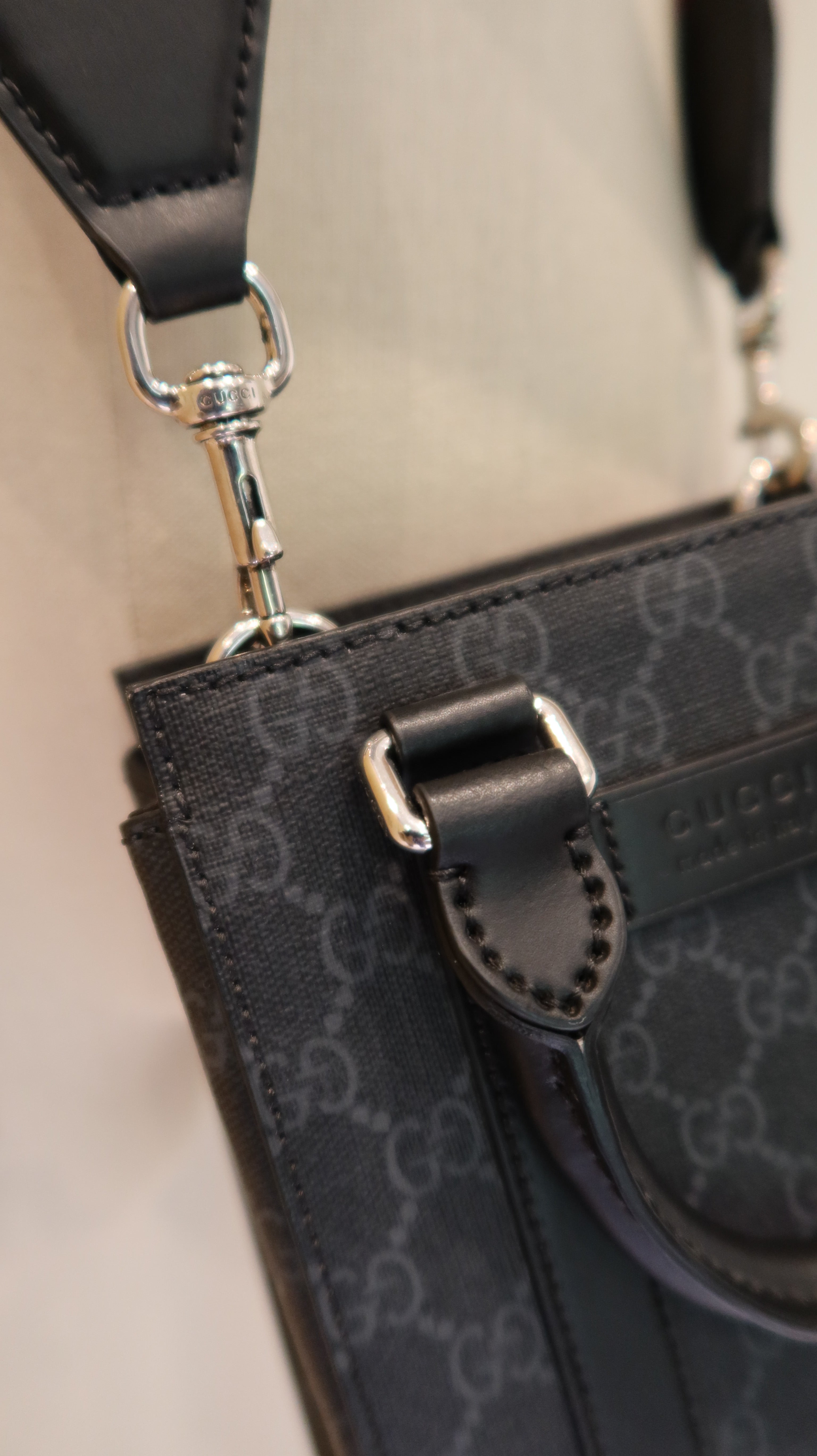 Gucci Supreme Mini Tote Bag