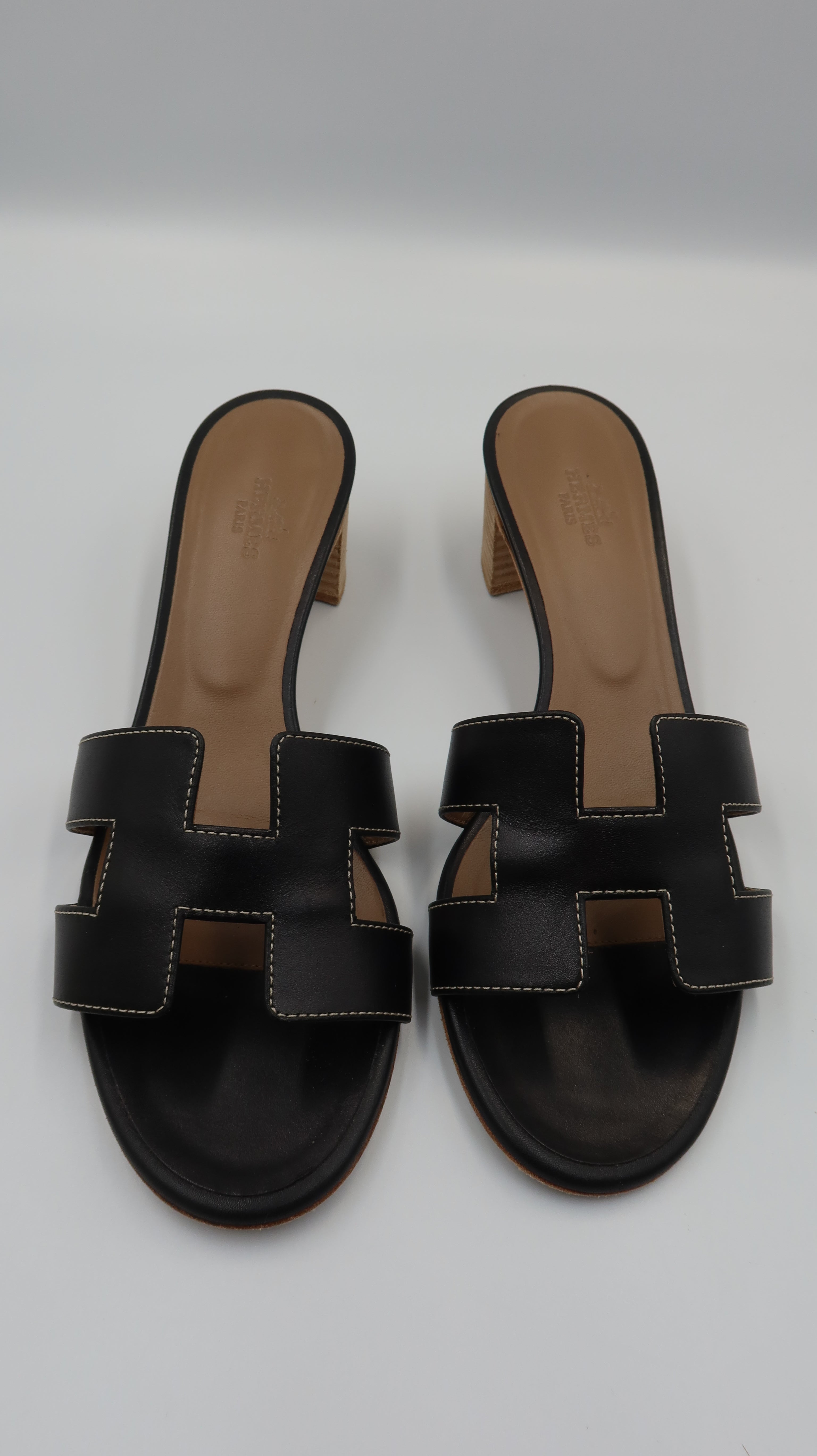 Hermès Oasis Slides (EU39)