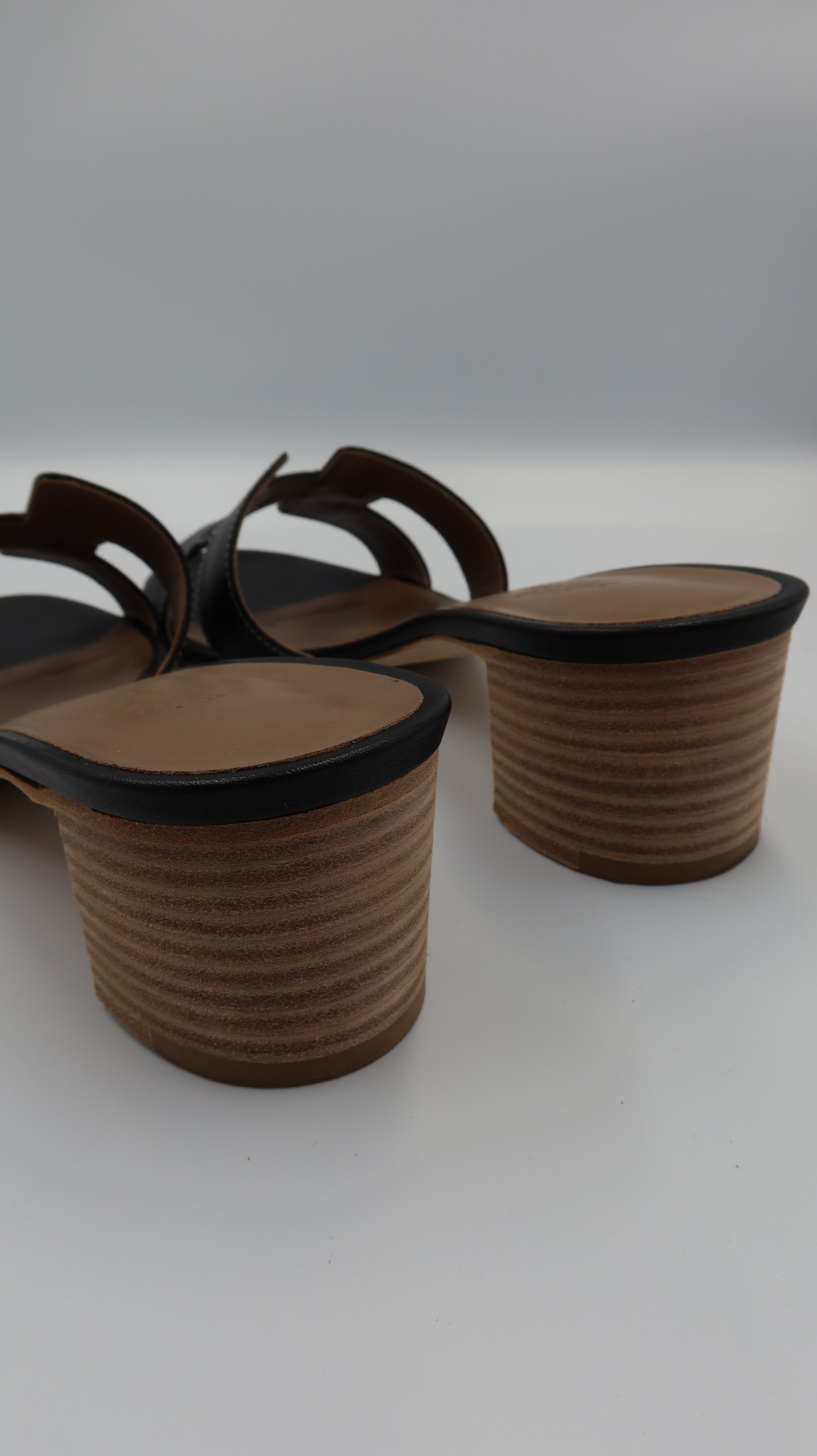Hermès Oasis Slides (EU39)