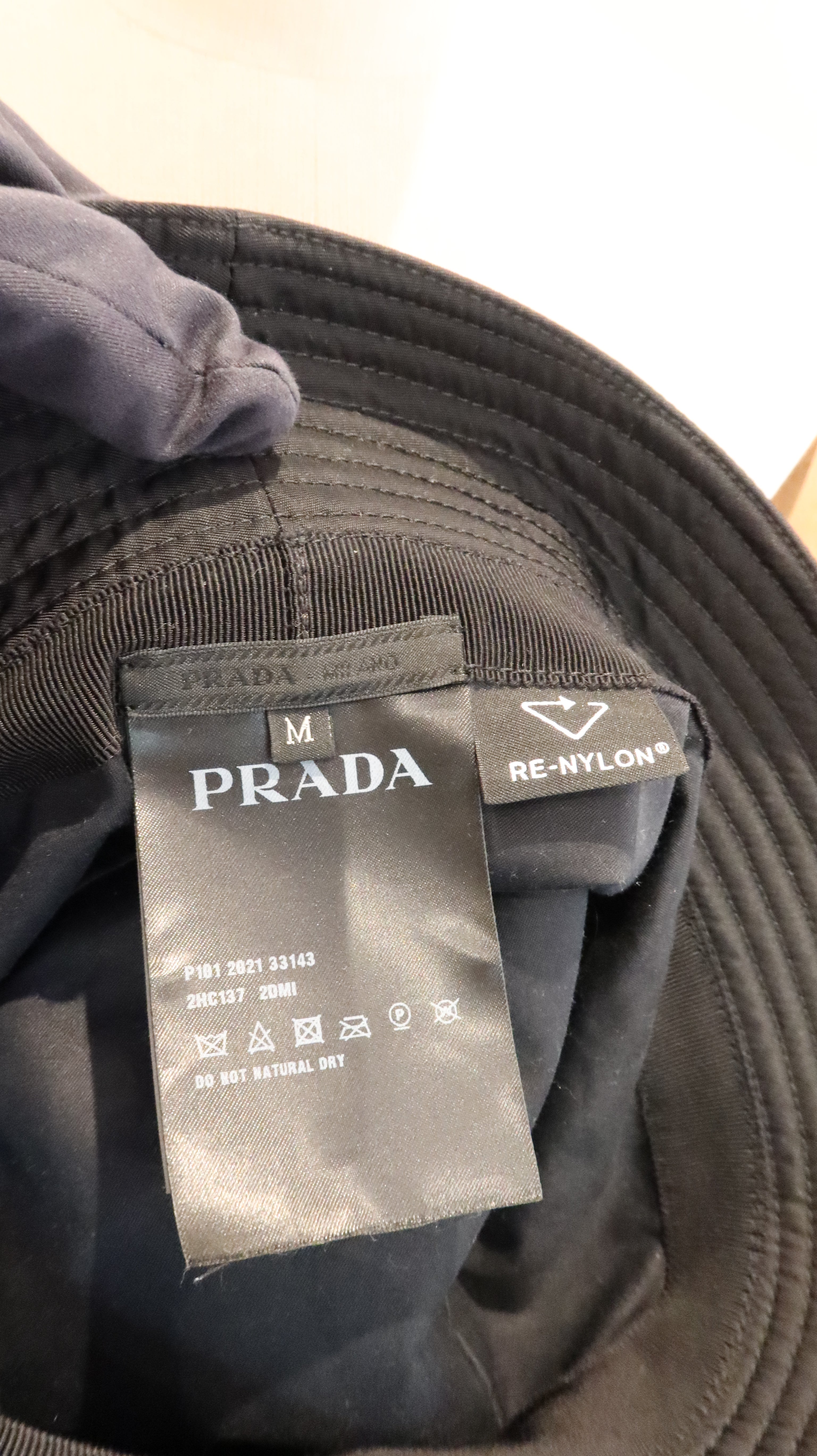 Prada Hat (M)