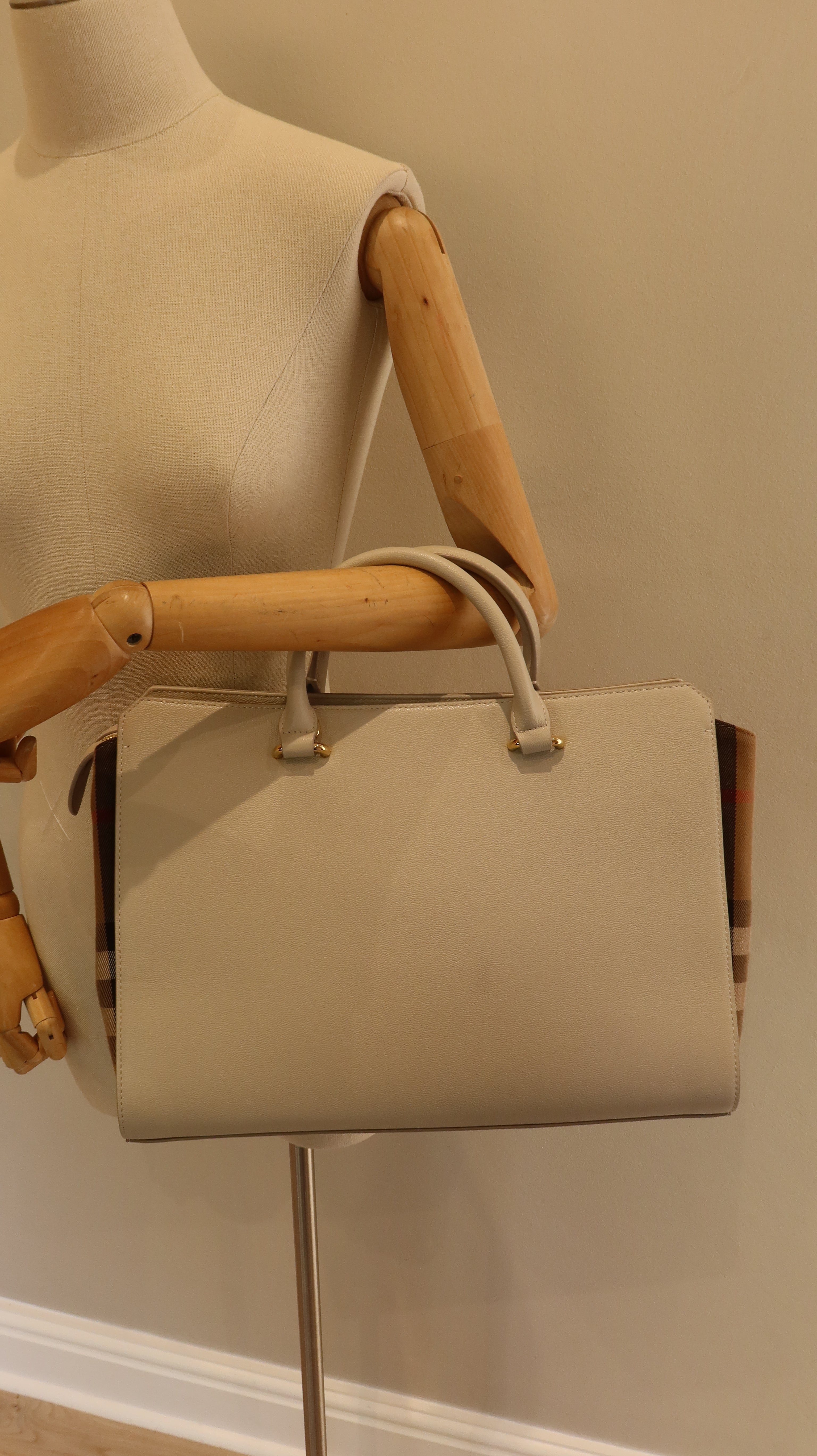 Burberry Banwell Tote