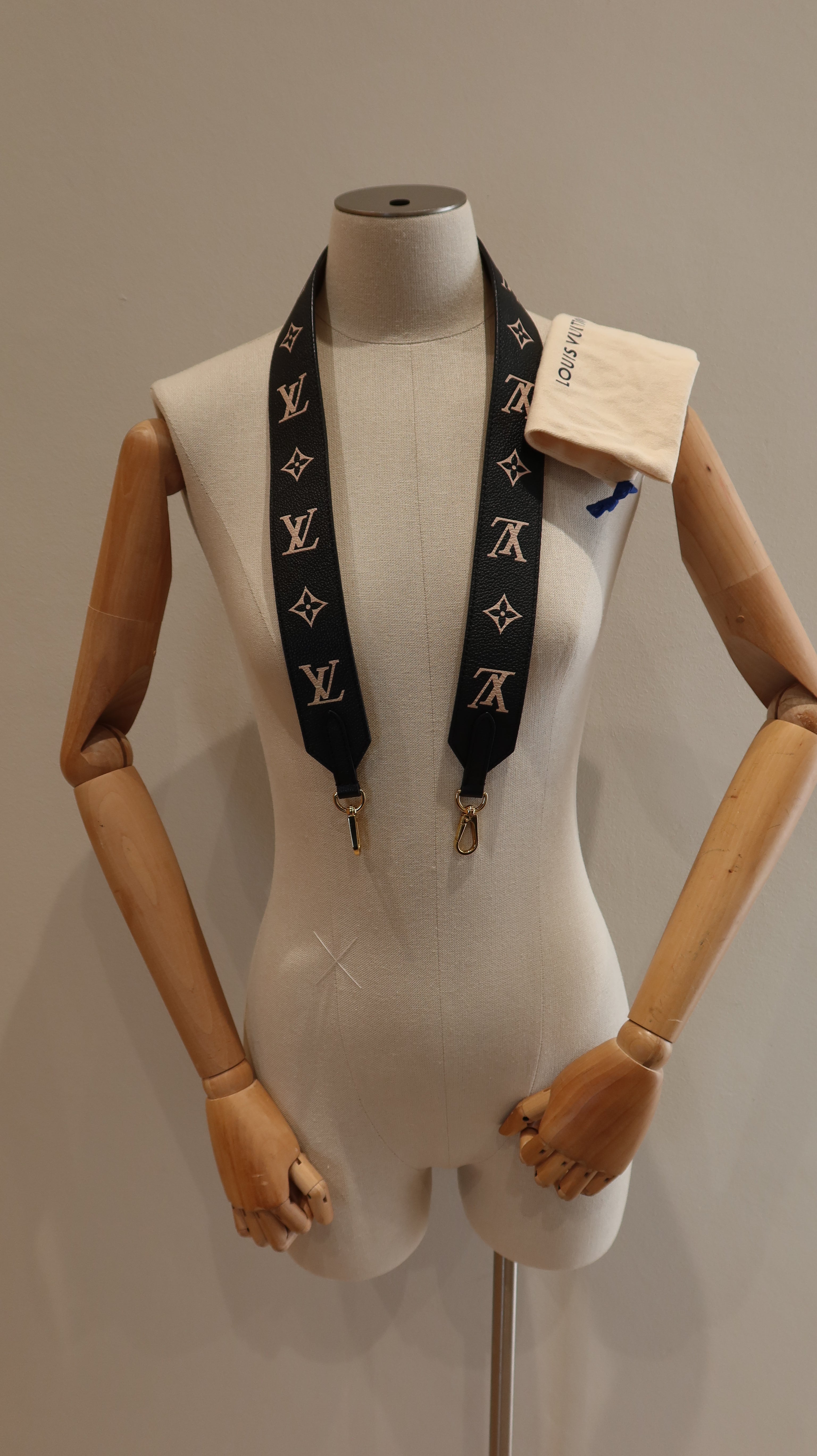 Louis Vuitton Bandoulière Strap