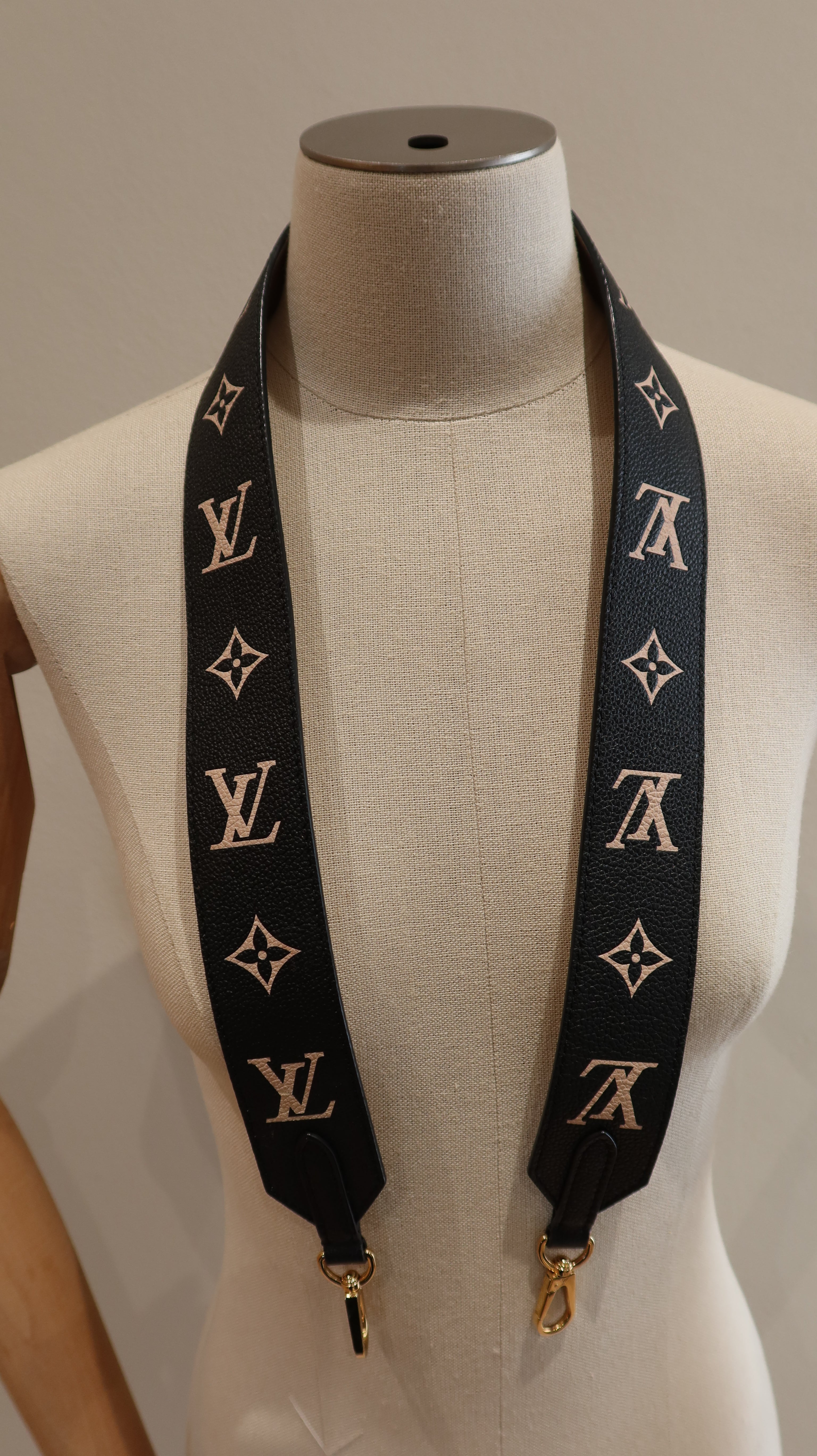 Louis Vuitton Bandoulière Strap