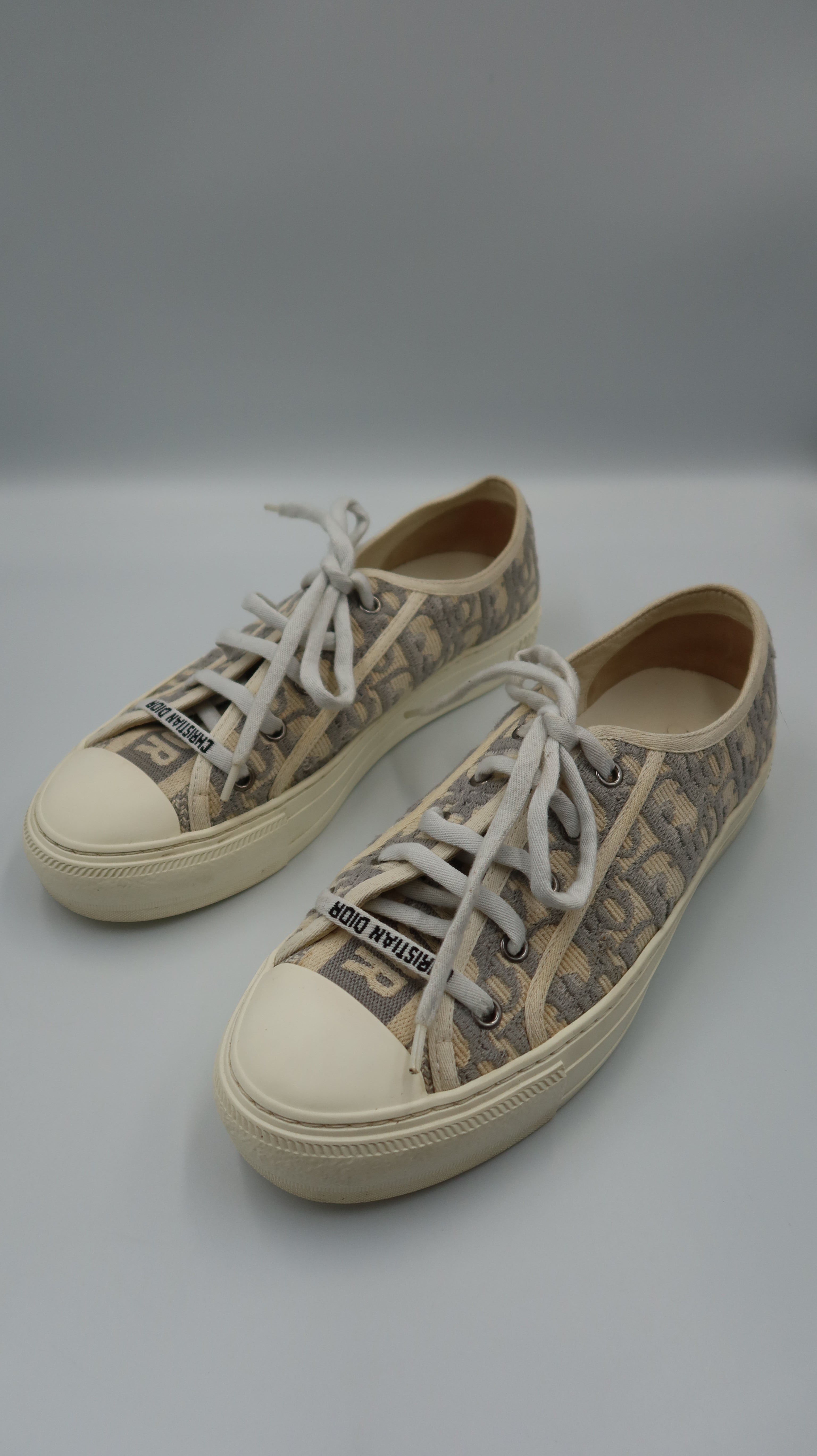 Christian Dior Sneakers (EU38.5)