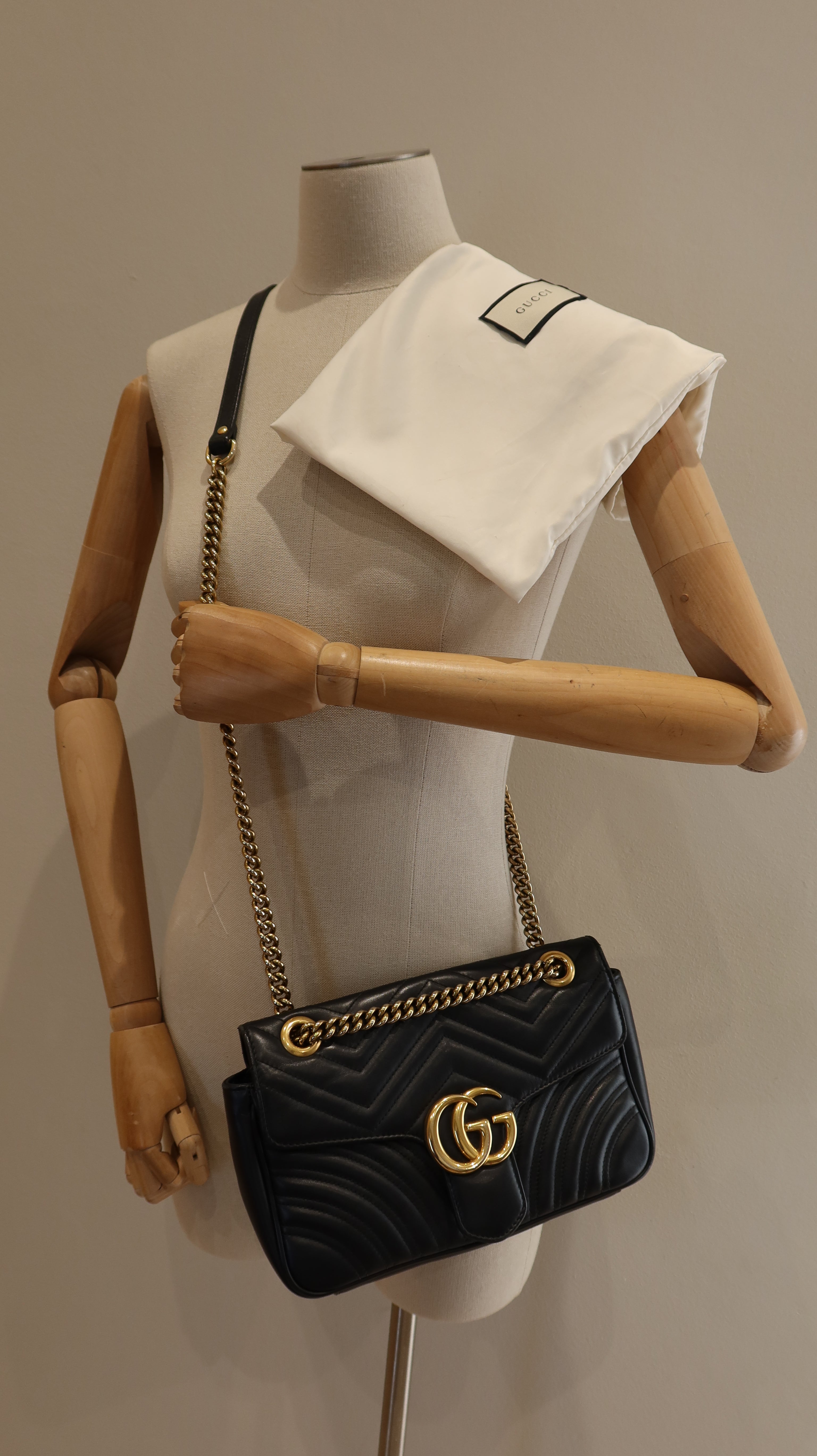 Gucci Marmont Medium Bag
