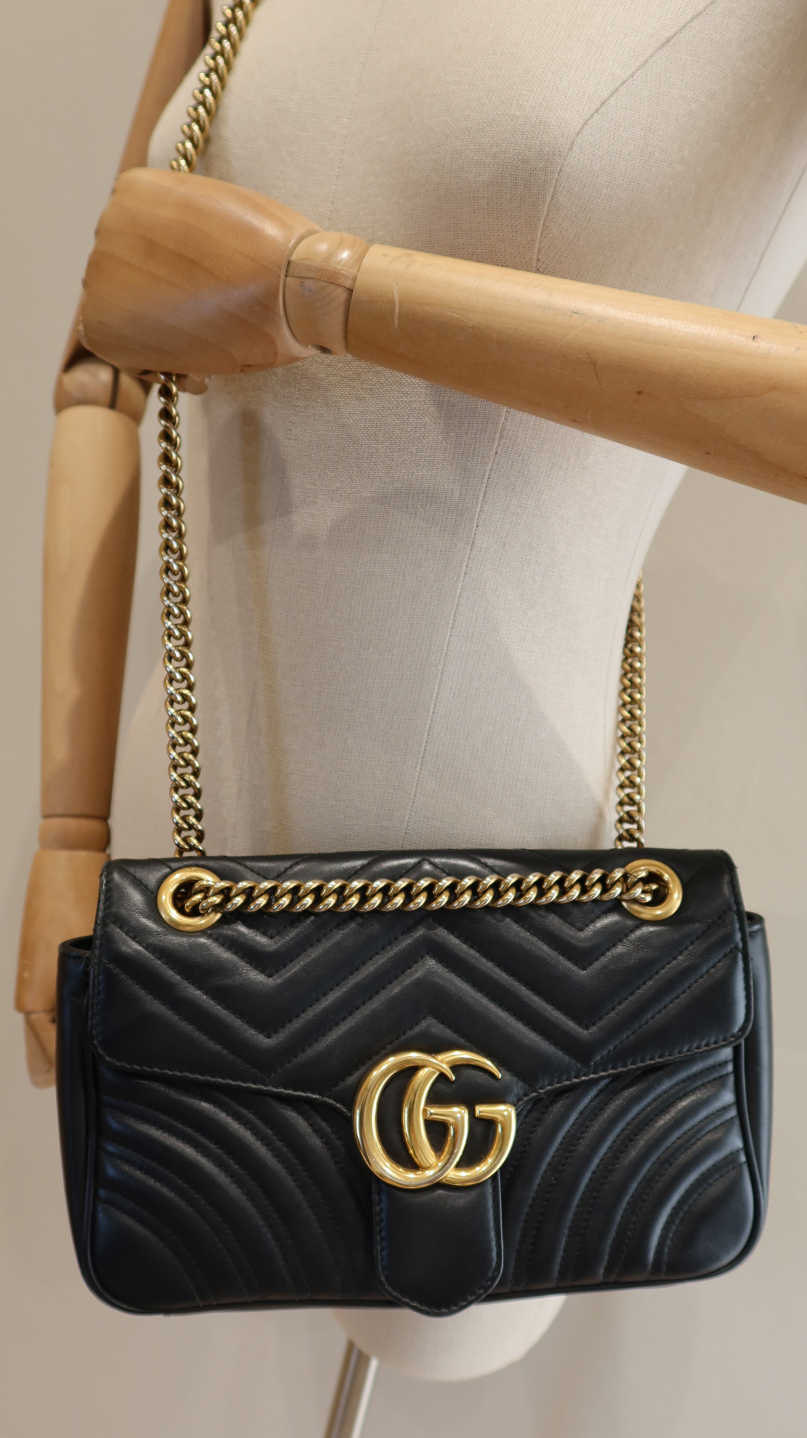 Gucci Marmont Medium Bag