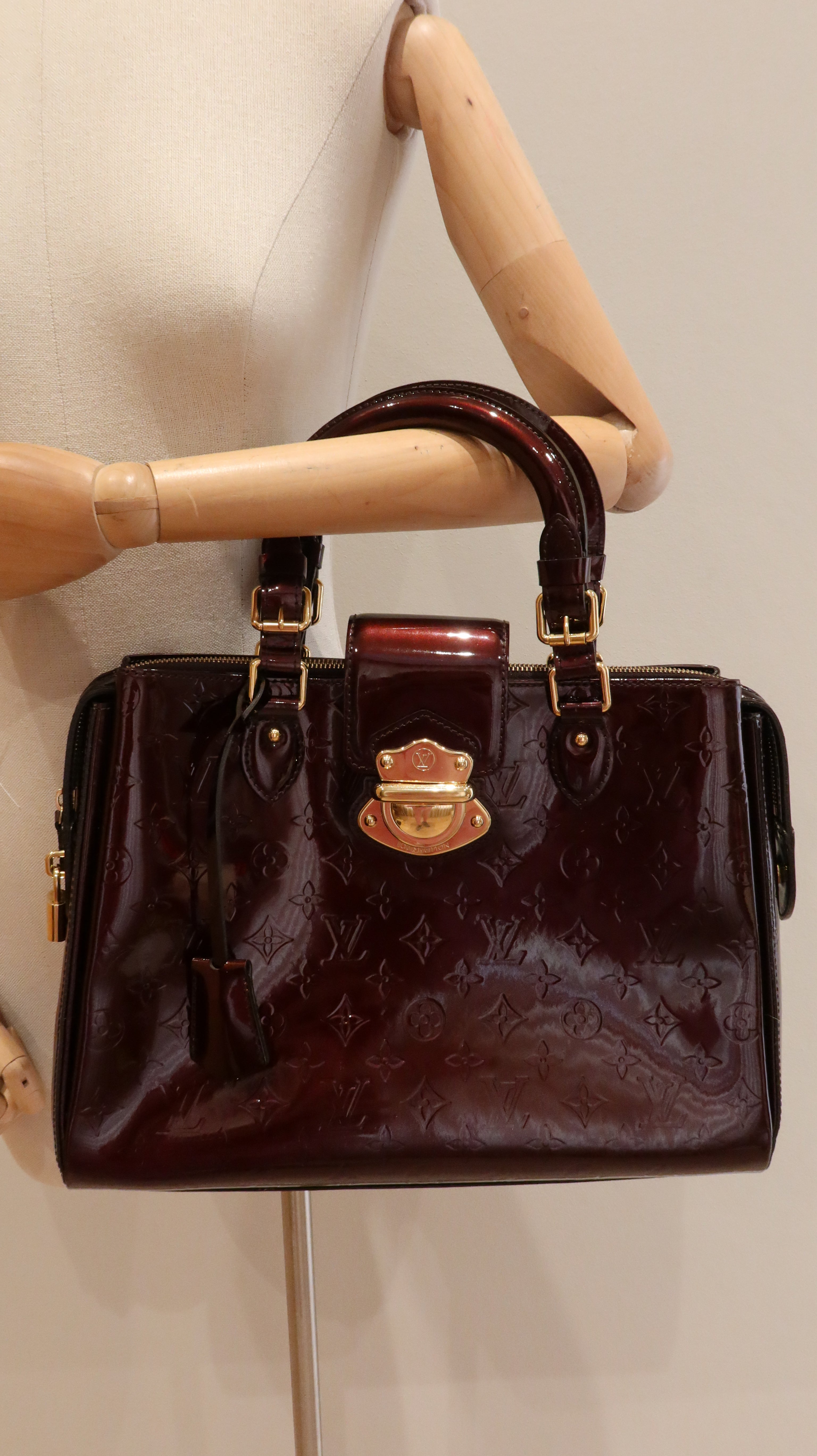 Louis Vuitton Melrose Avenue Bag