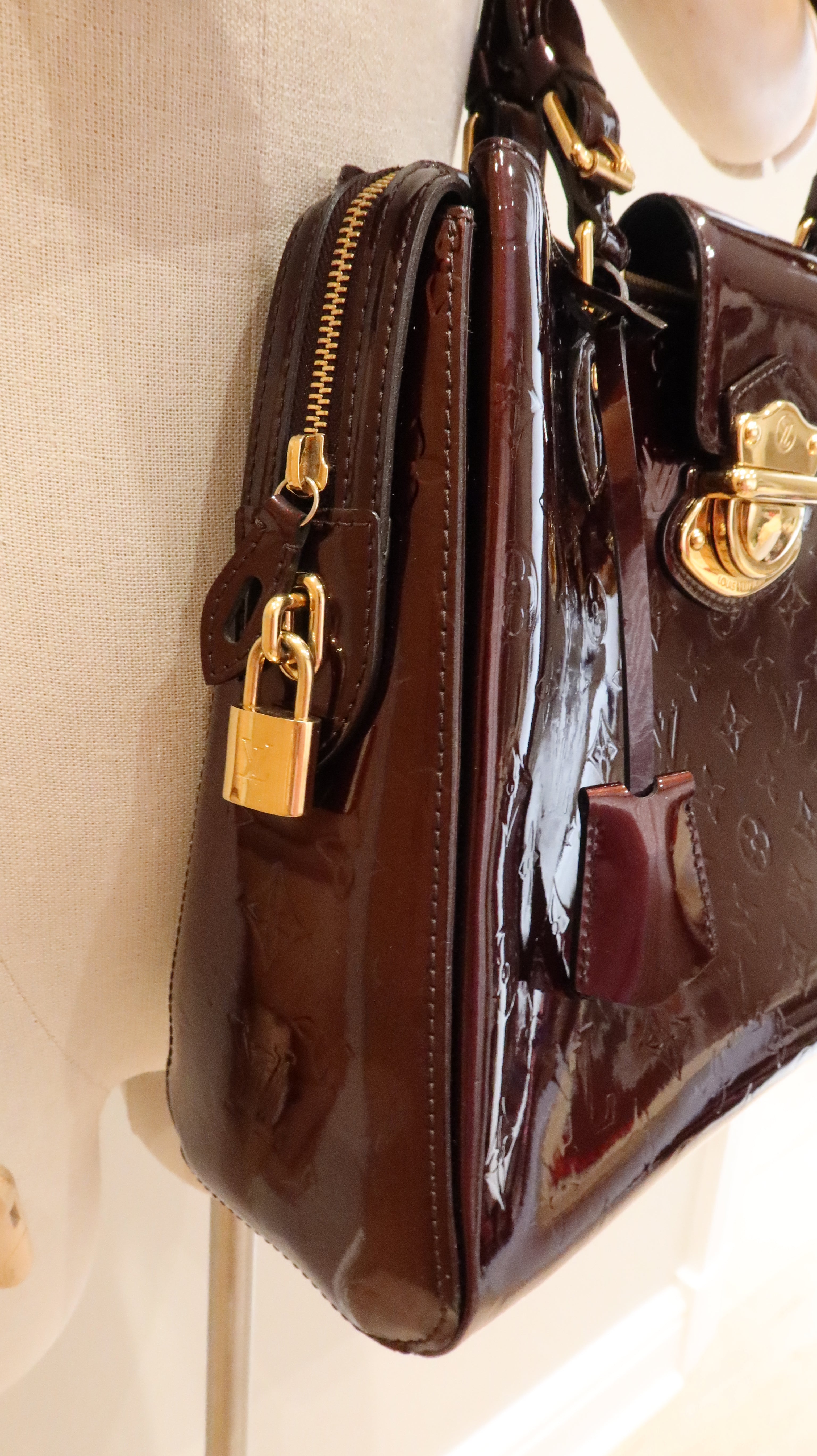 Louis Vuitton Melrose Avenue Bag