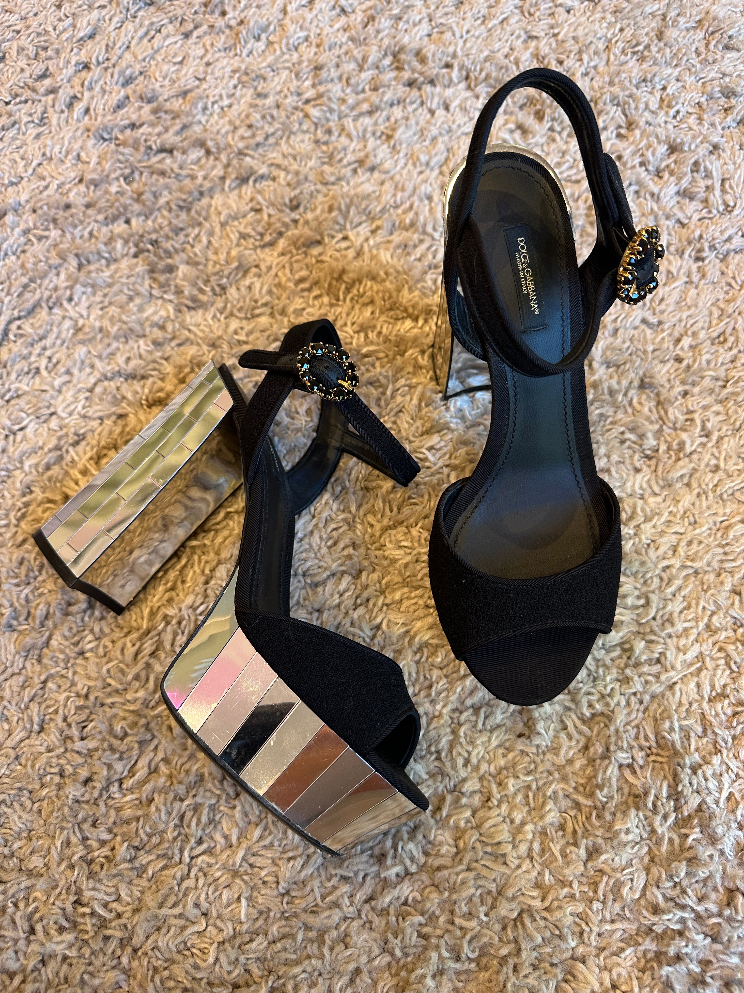 Dolce & Gabanna Heels (EU39)