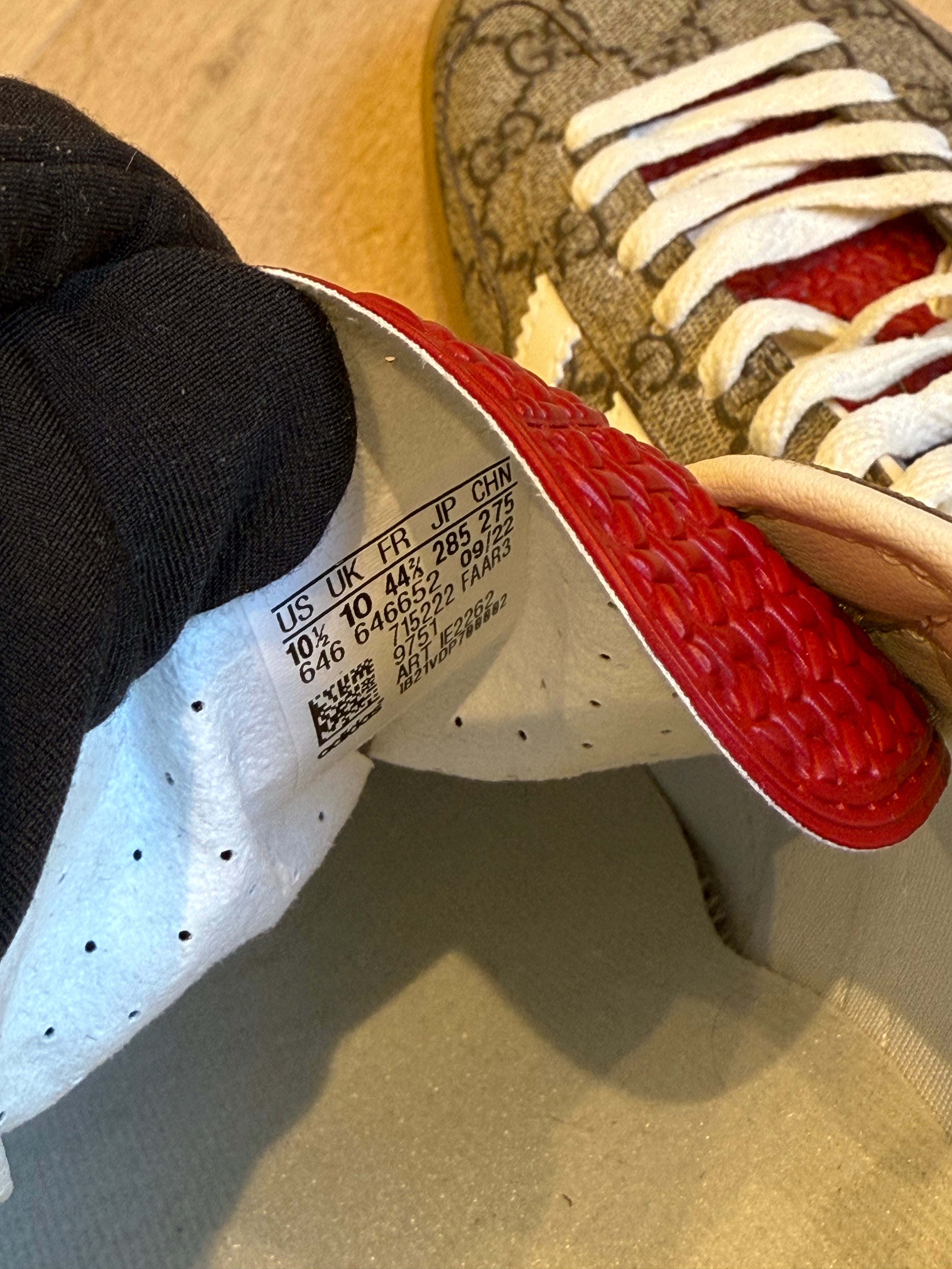 Gucci Sneakers (EU44.5)