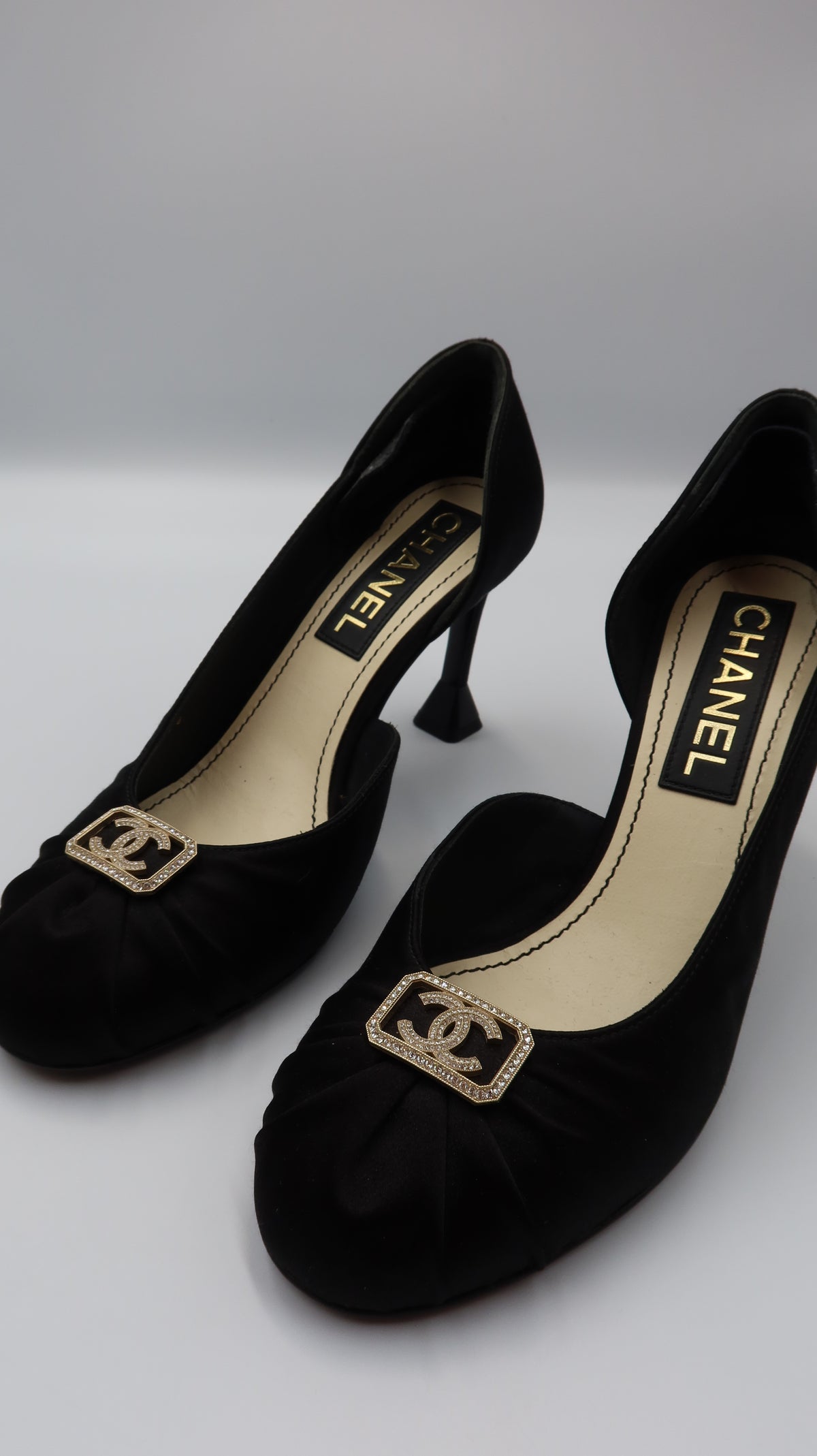 Chanel Silk Heels (EU35.5)