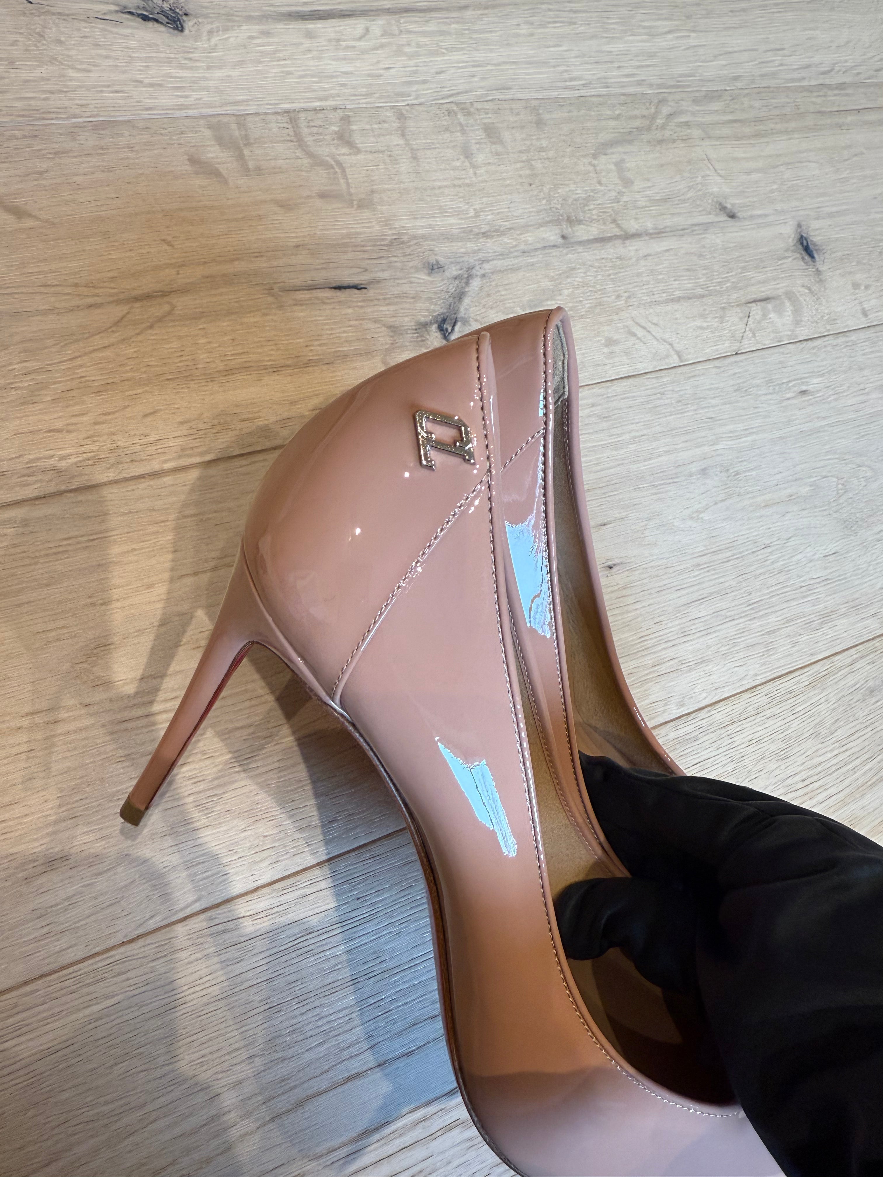 Christian Louboutin Heels (EU38.5/Unworn)