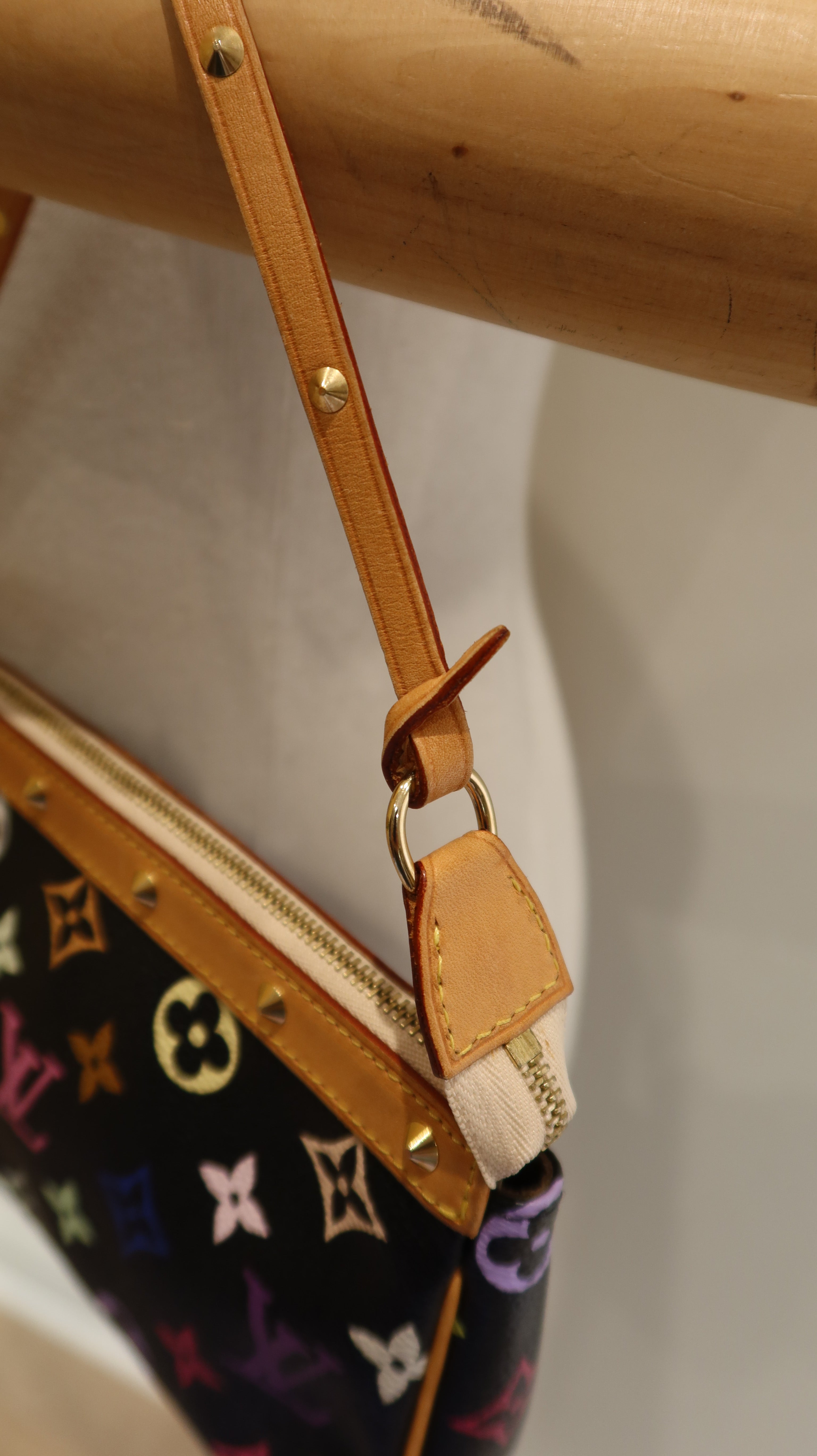 Louis Vuitton x Takashi Murakami Pochette Accessoires *Vintage*
