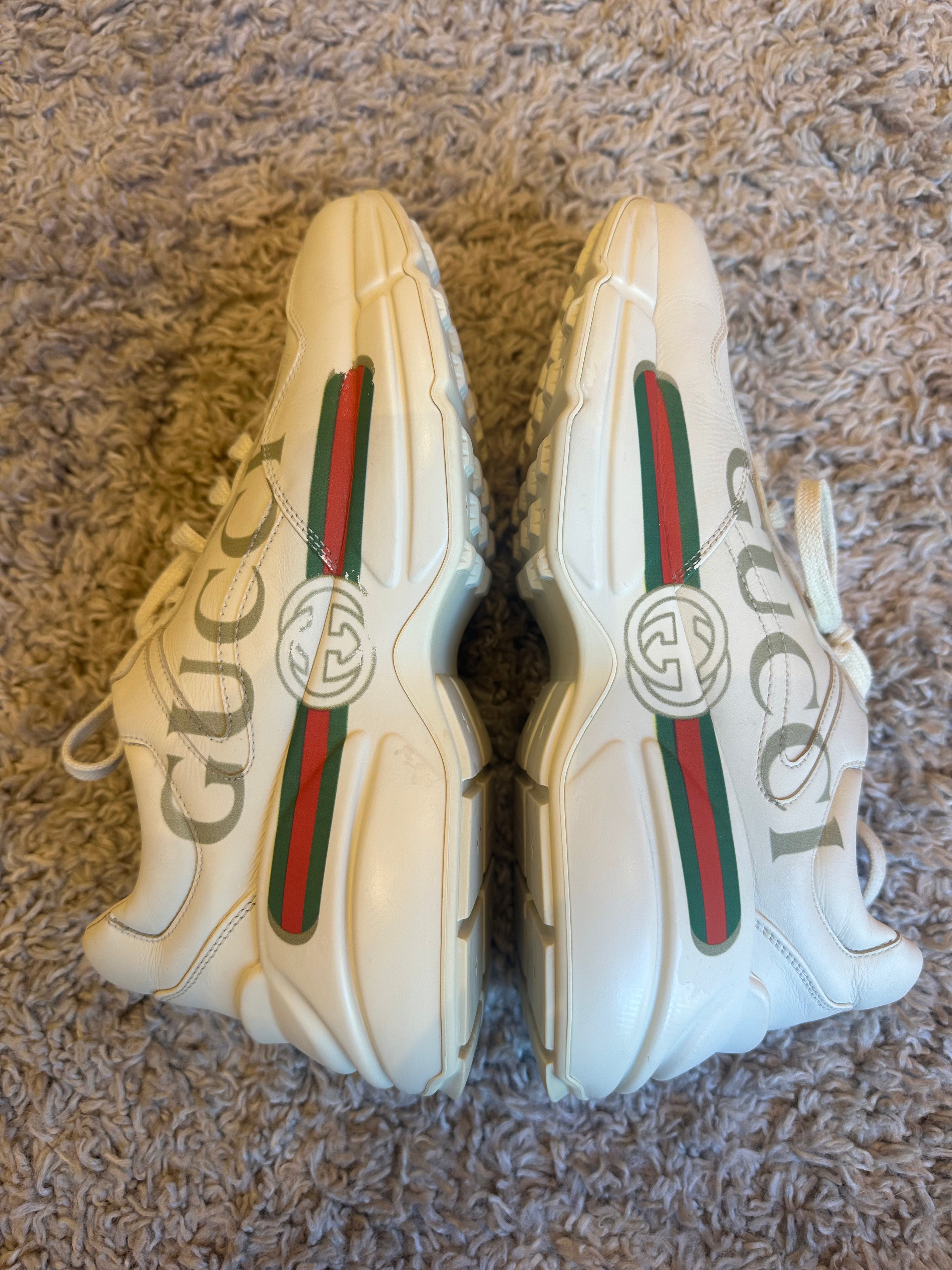 Gucci Rhyton Sneakers (EU39)