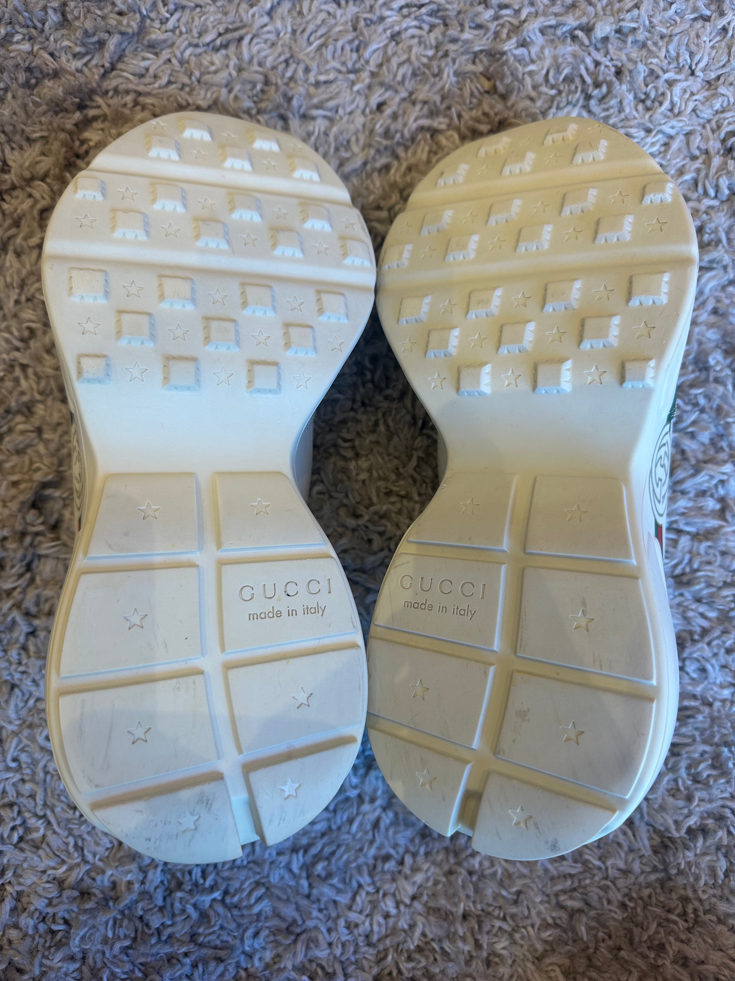Gucci Rhyton Sneakers (EU39)