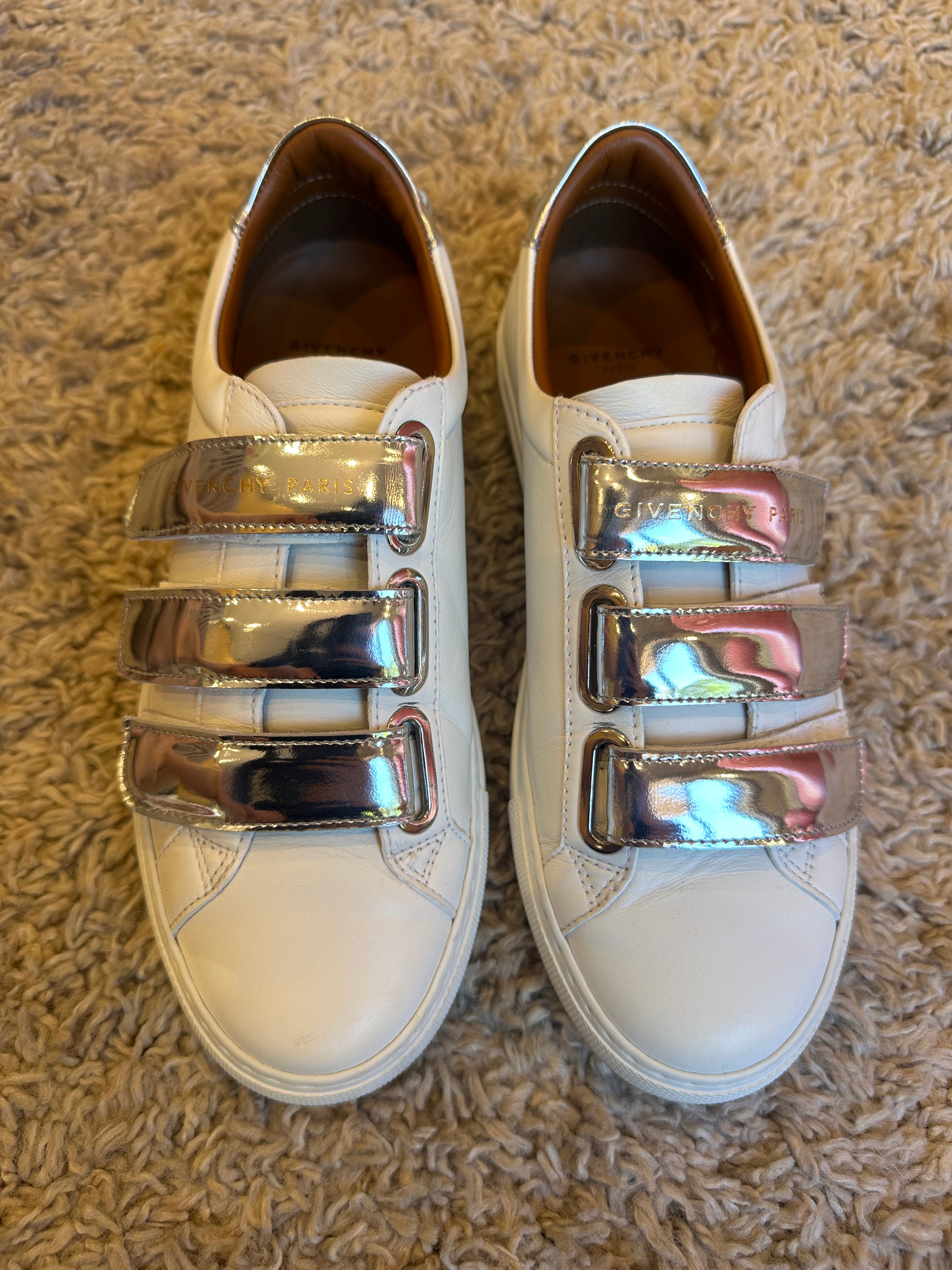 Givenchy Sneakers (EU36.5)