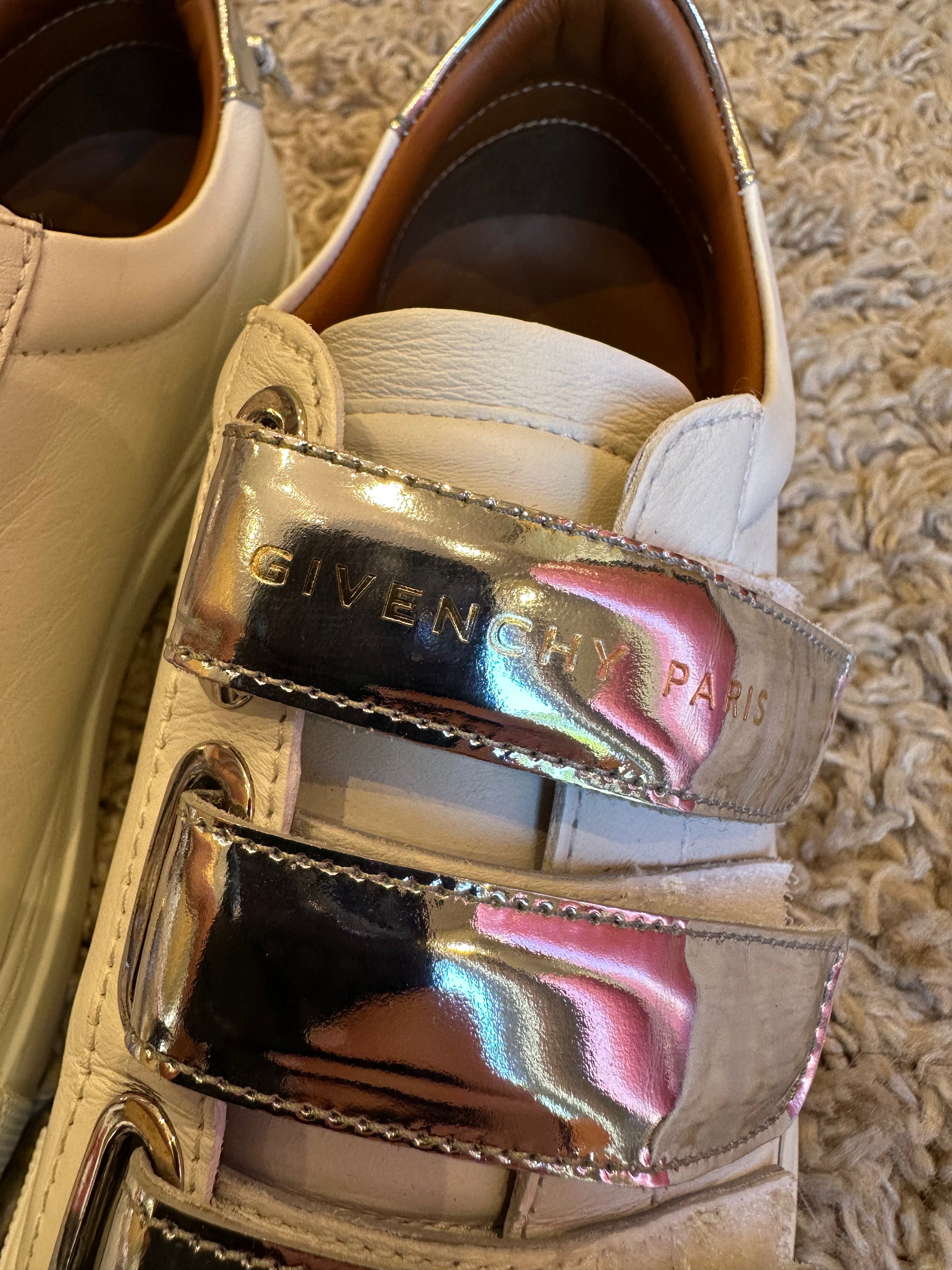Givenchy Sneakers (EU36.5)