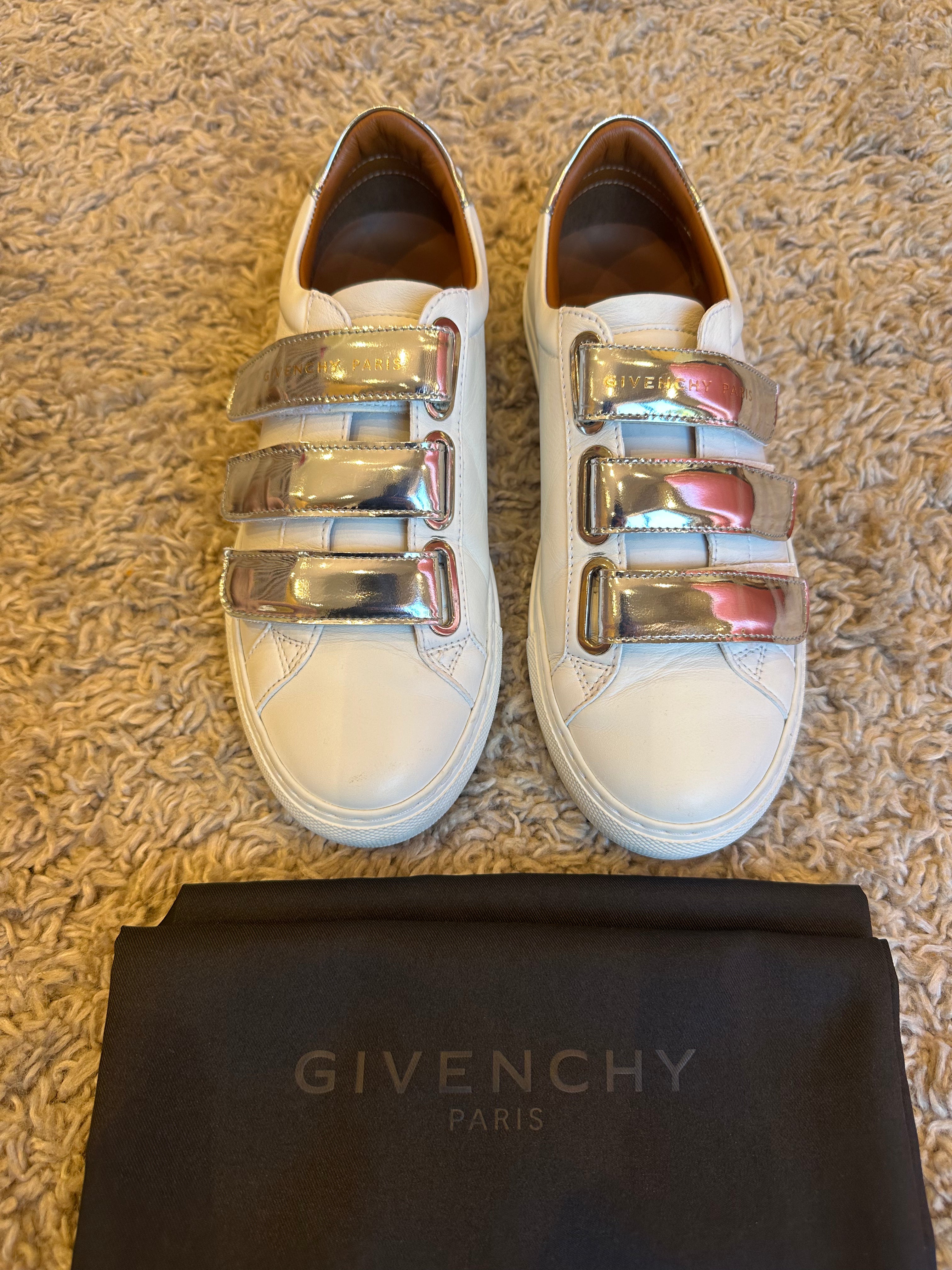 Givenchy Sneakers (EU36.5)