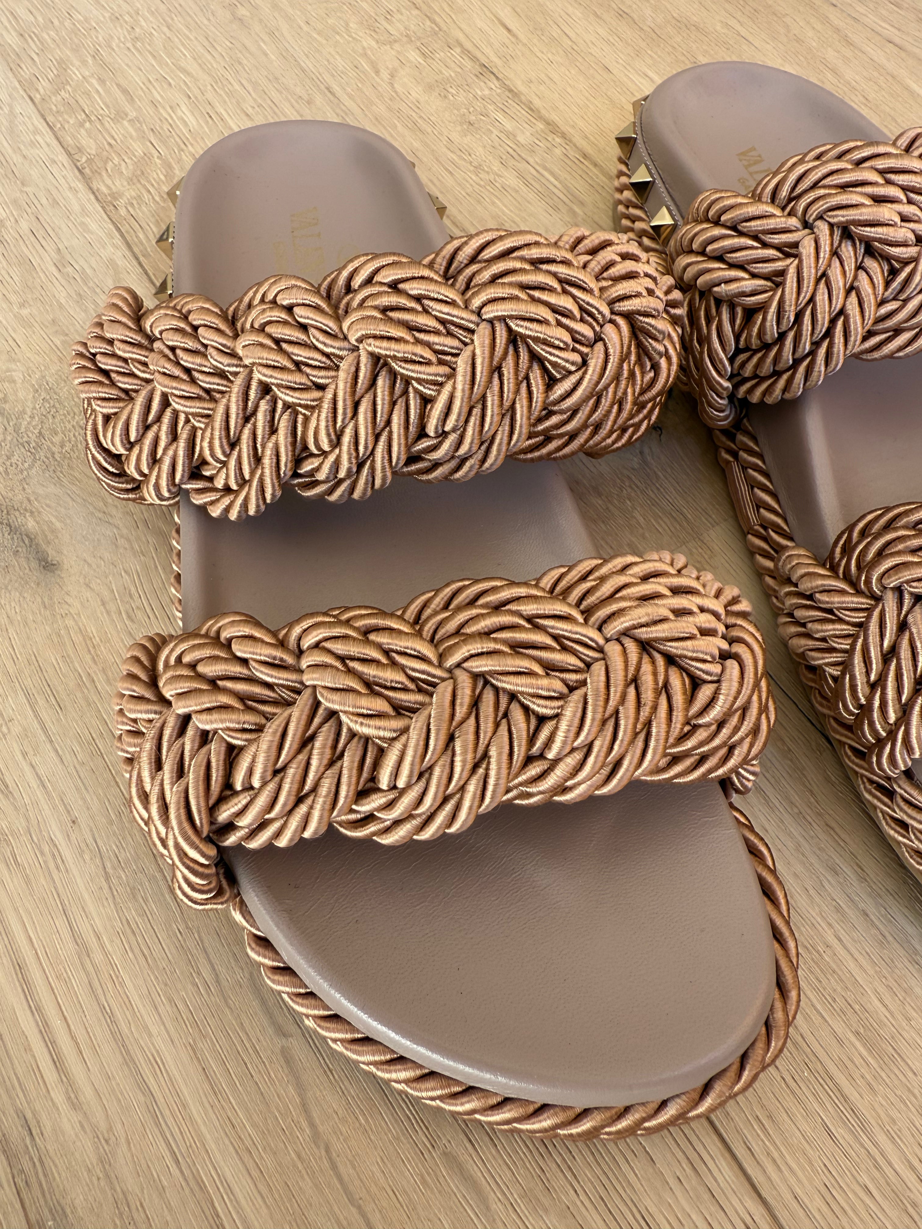Valentino Garavni Slides (EU37)