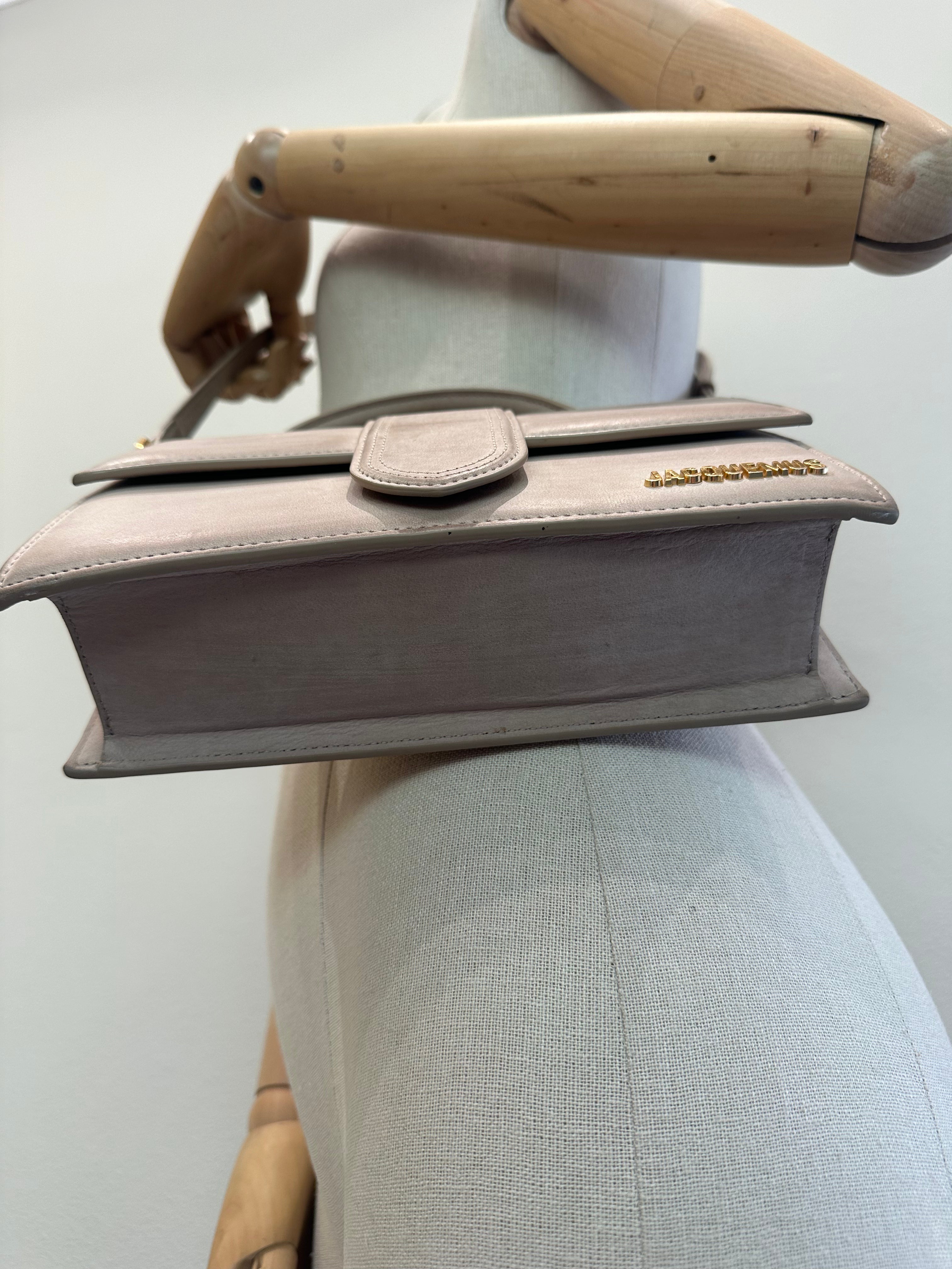 JacqueMus Le Grand Bambino Bag