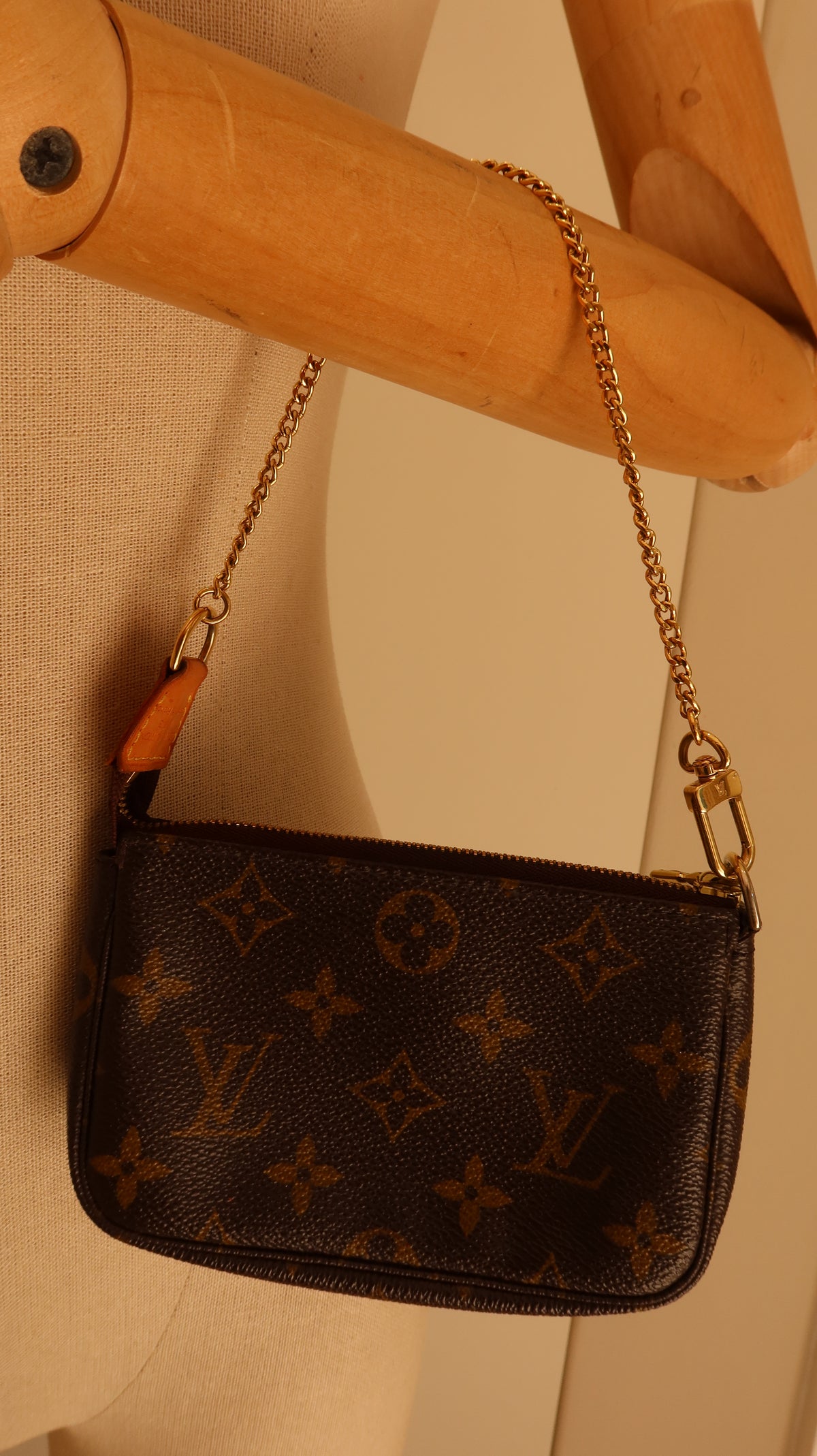 Louis Vuitton Mini Pochette Accessoires