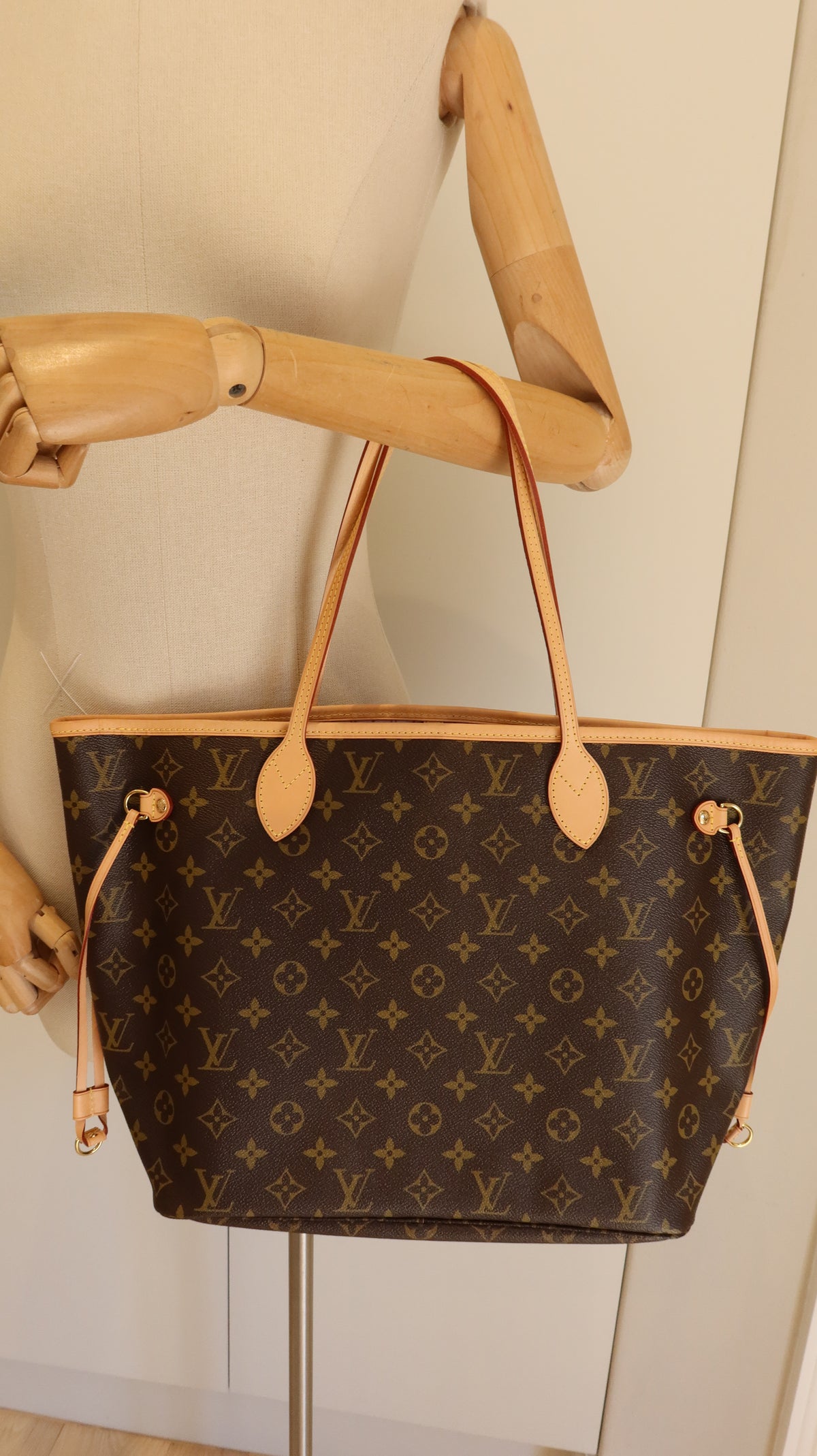 Louis Vuitton Neverfull MM *Limited Edition*