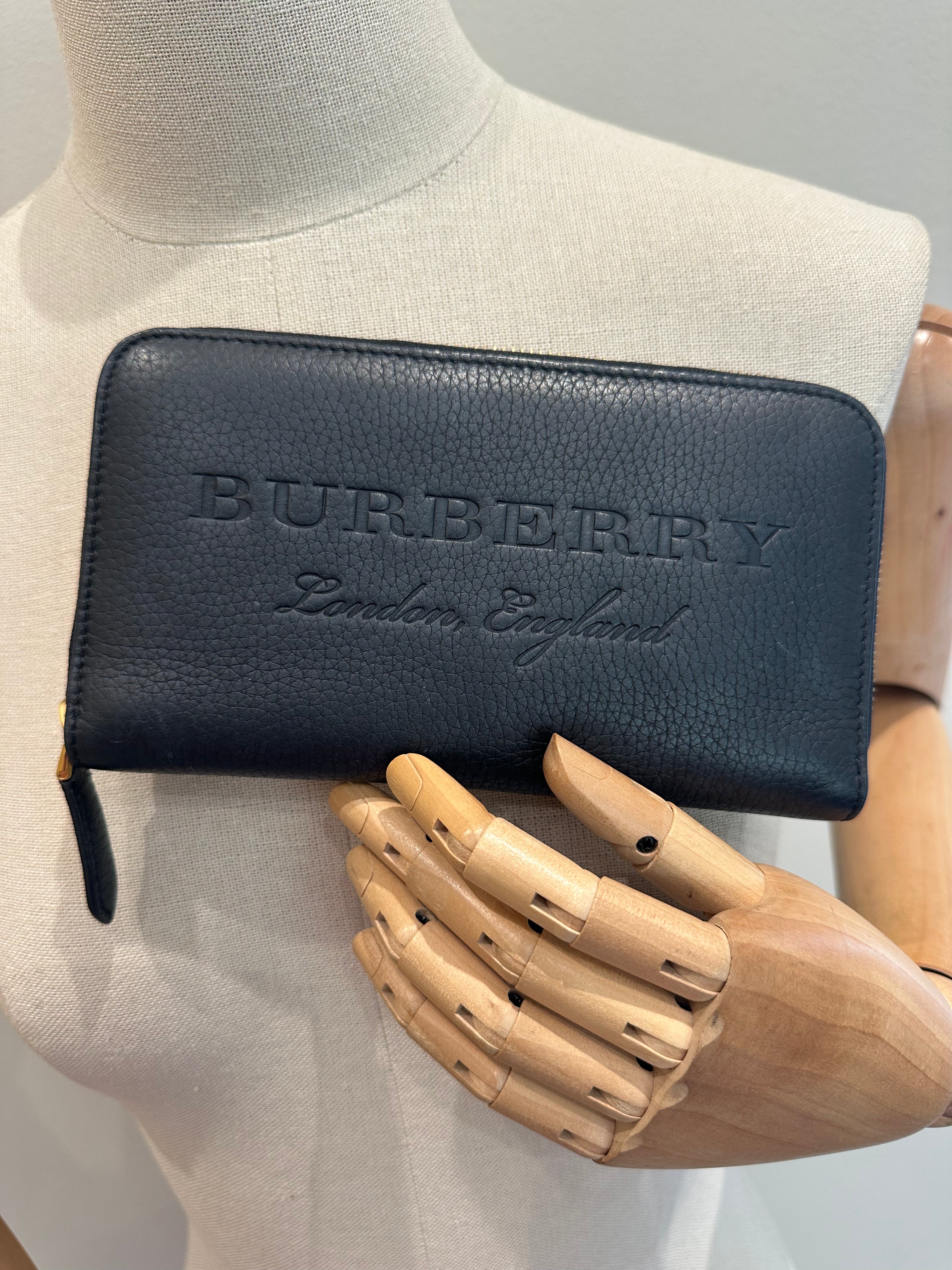 Burberry Purse