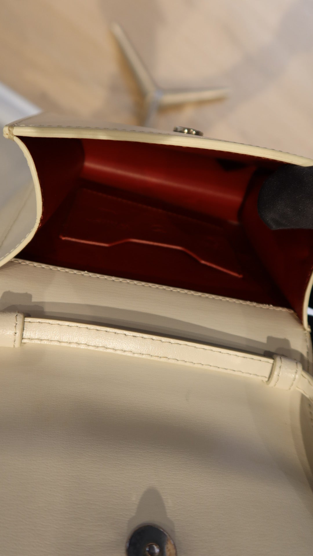 OFF WHITE Jitney Bag