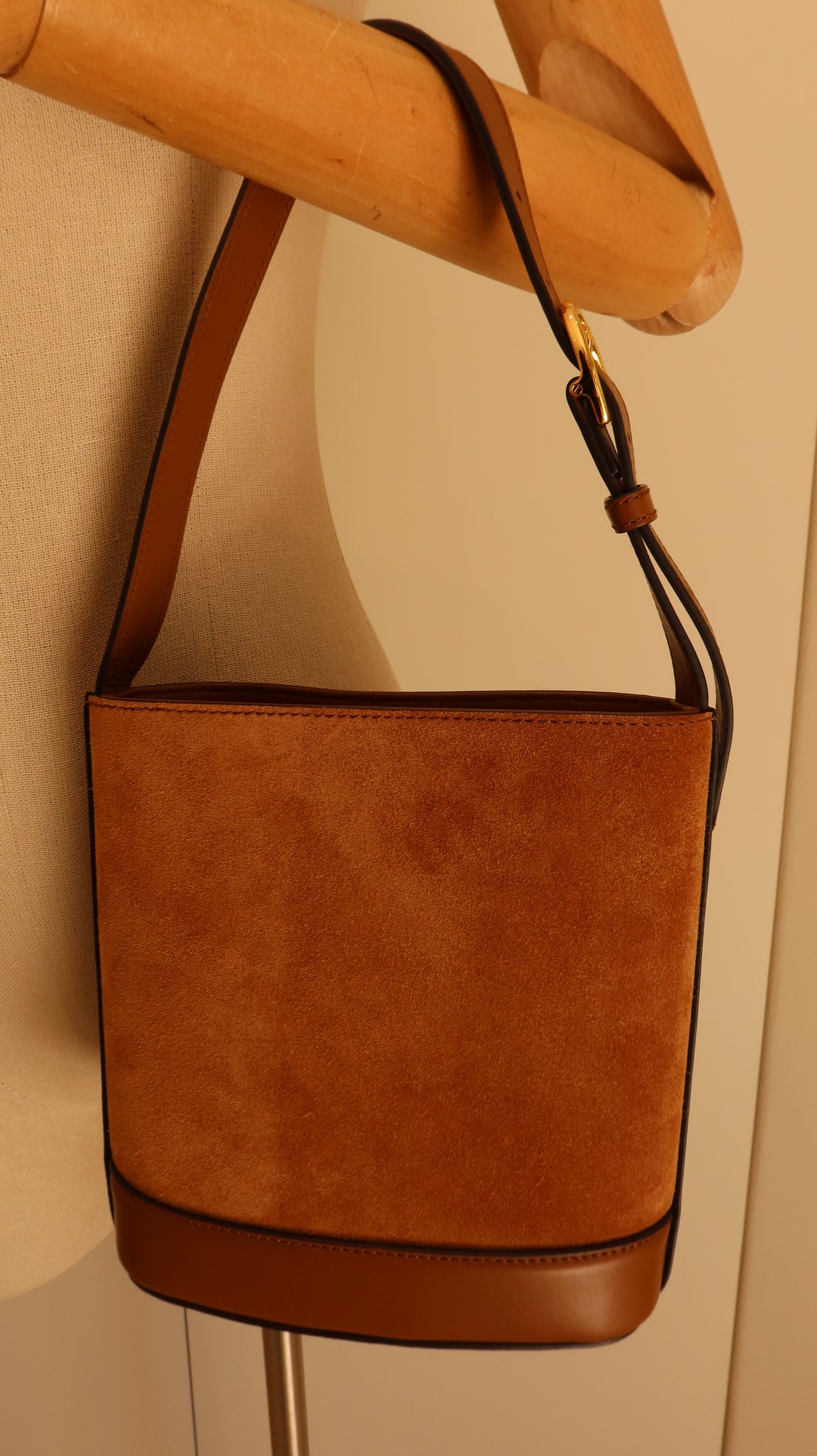 Gucci Bucket Bag