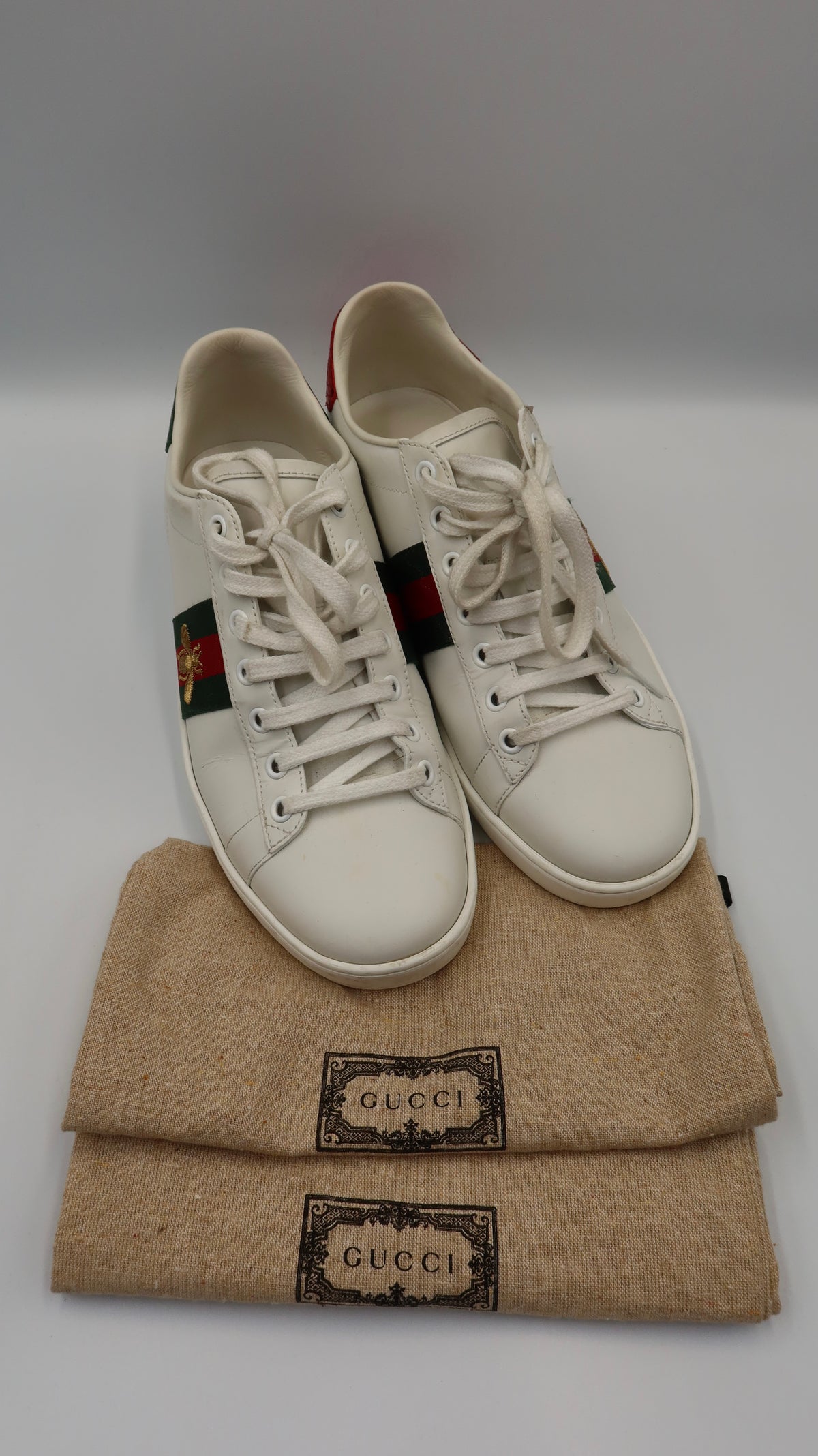 Gucci Sneakers (EU39)