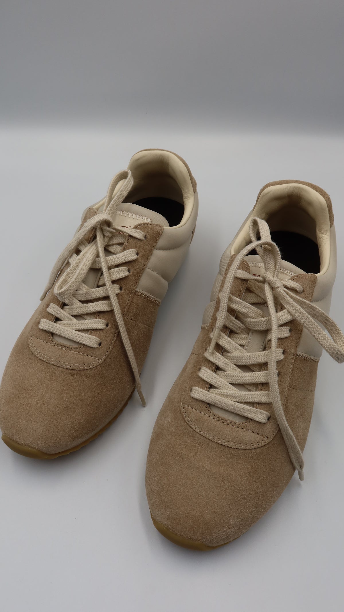 Loro Piana Sneakers (EU38)
