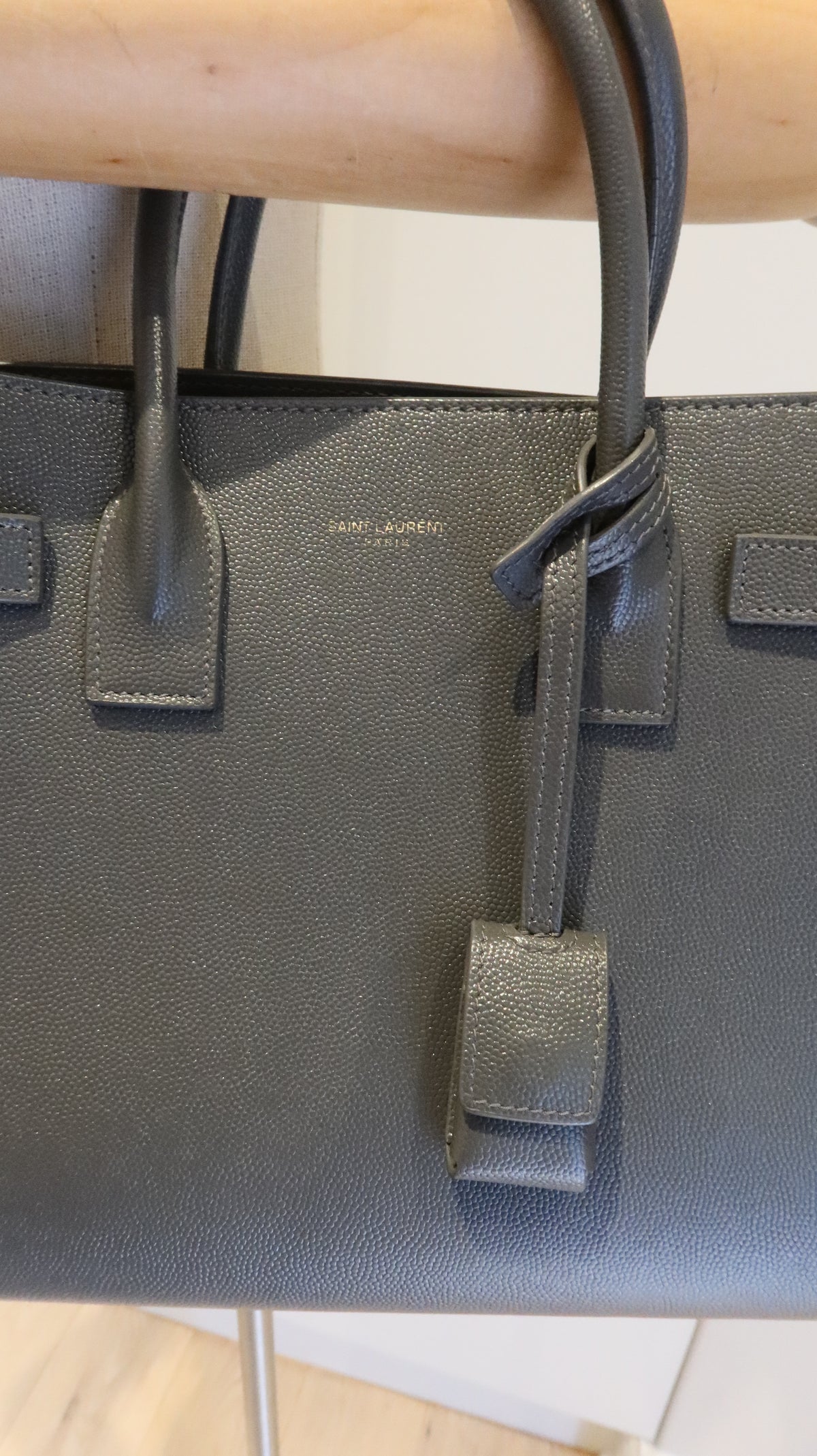 Saint Laurent Sac De Jour
