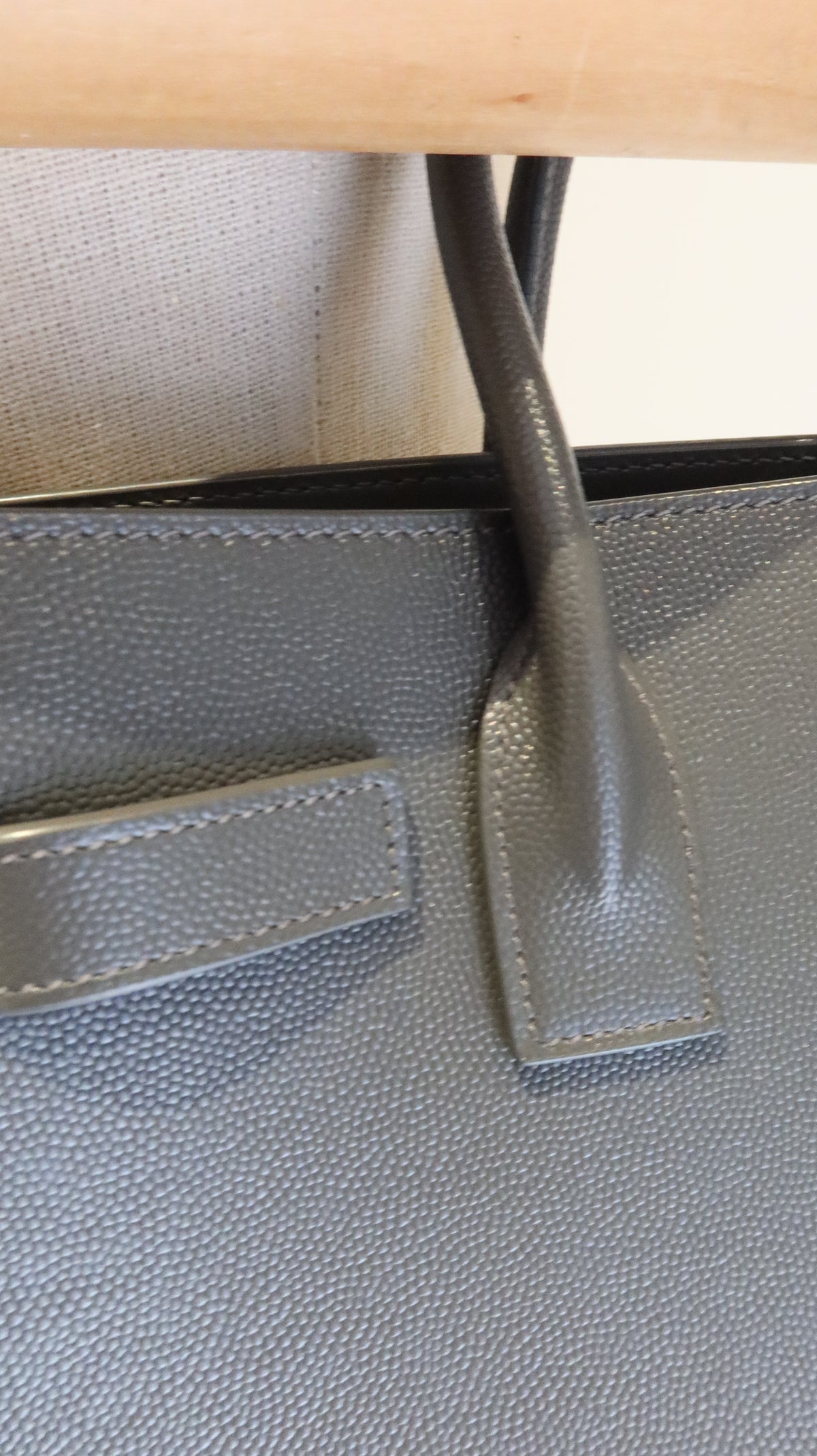 Saint Laurent Sac De Jour