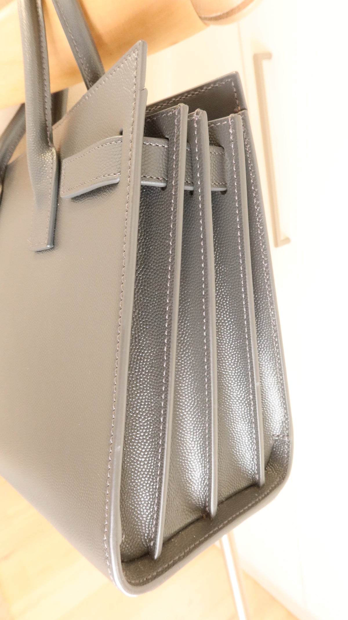 Saint Laurent Sac De Jour