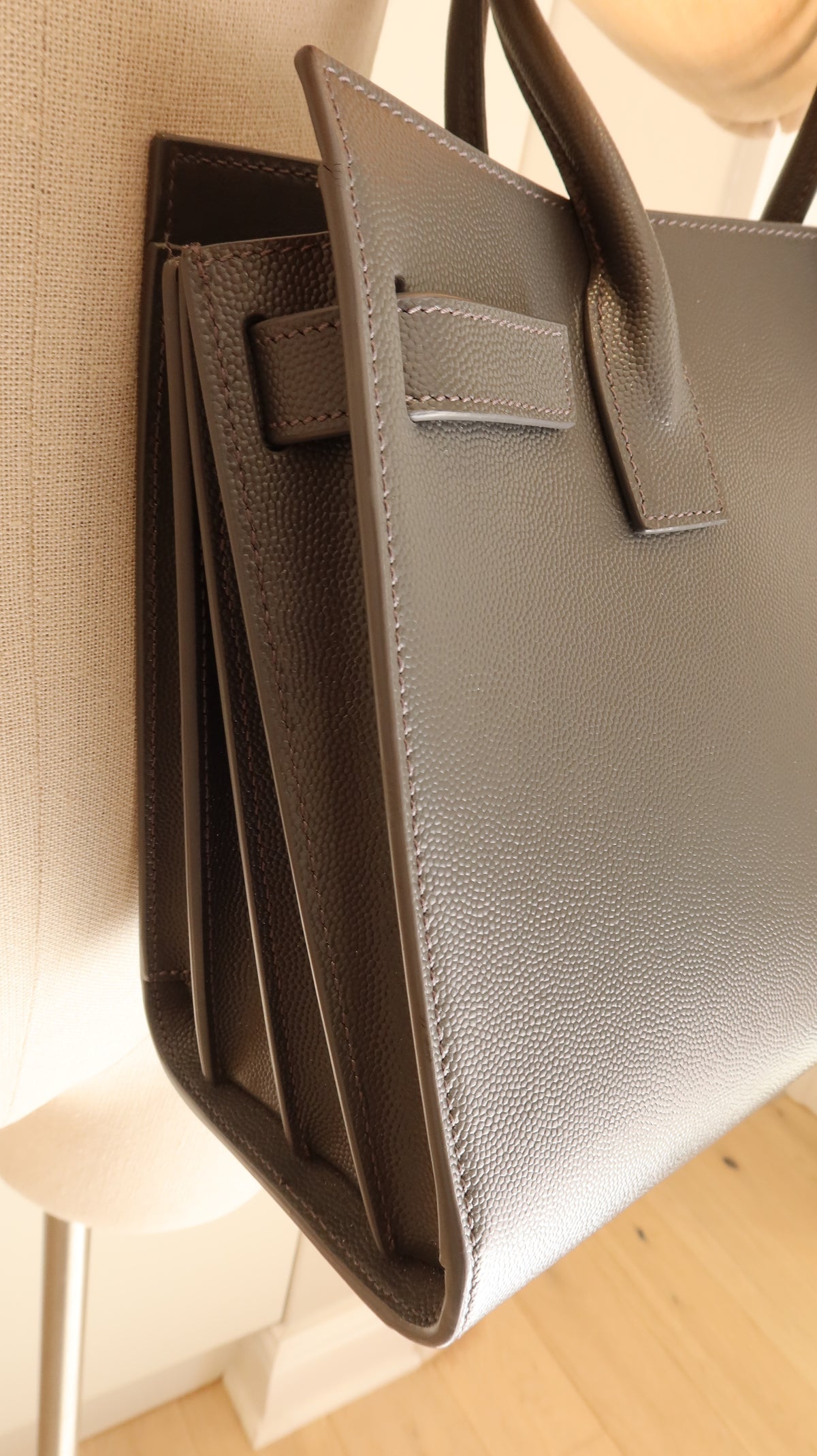 Saint Laurent Sac De Jour