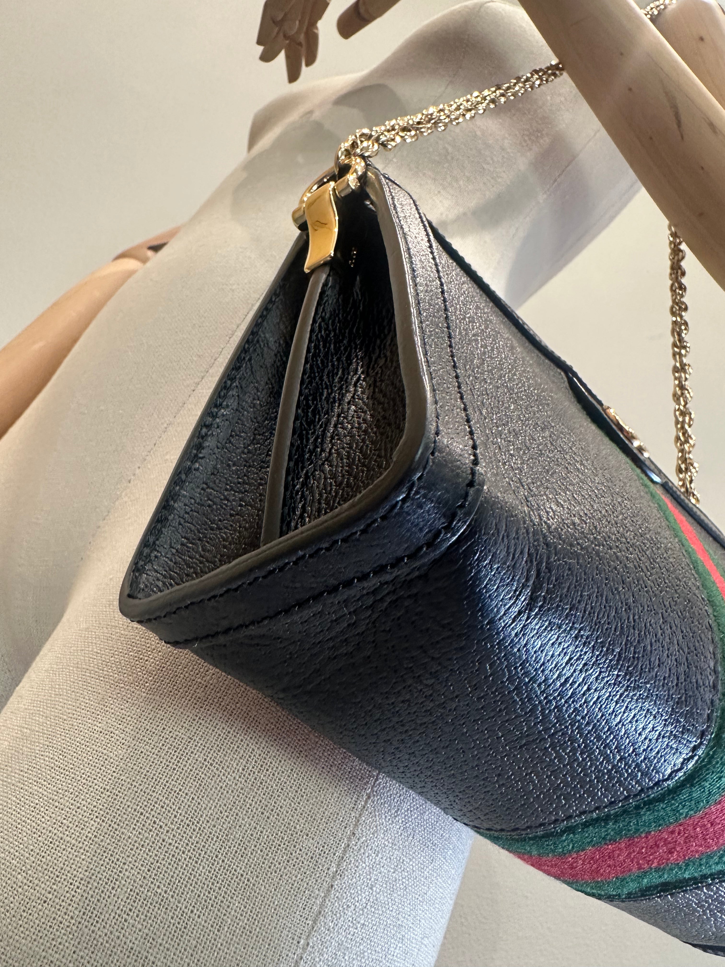 Gucci Ophidia GG Shoulder Bag
