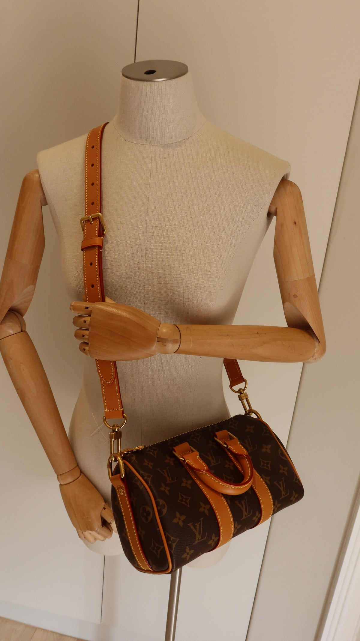 Louis Vuitton Keepall Bandoulière 25