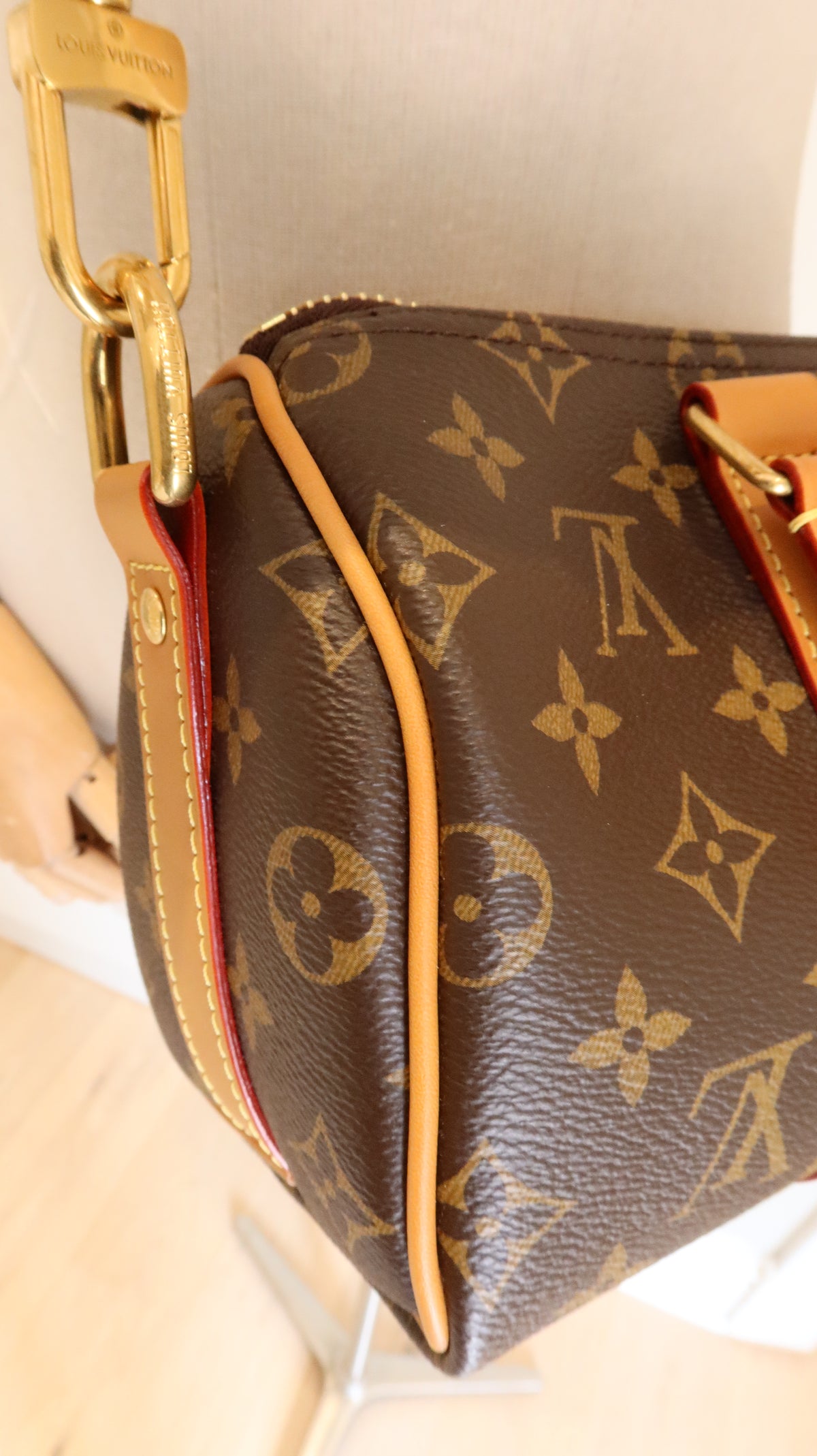 Louis Vuitton Keepall Bandoulière 25