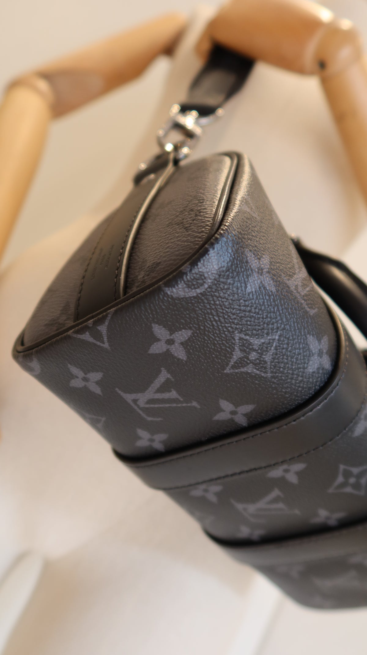 Louis Vuitton Keepall Bandoulière 25