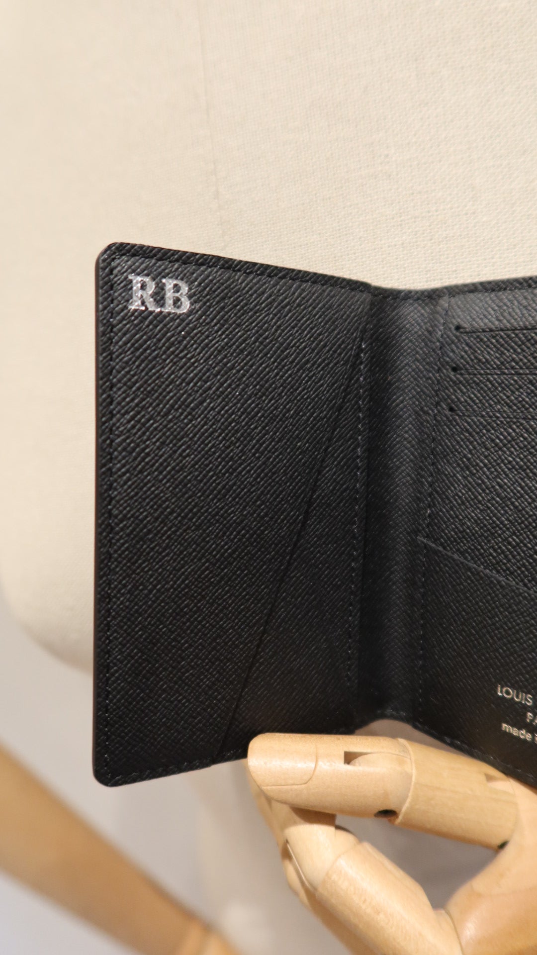 Louis Vuitton Cardholder