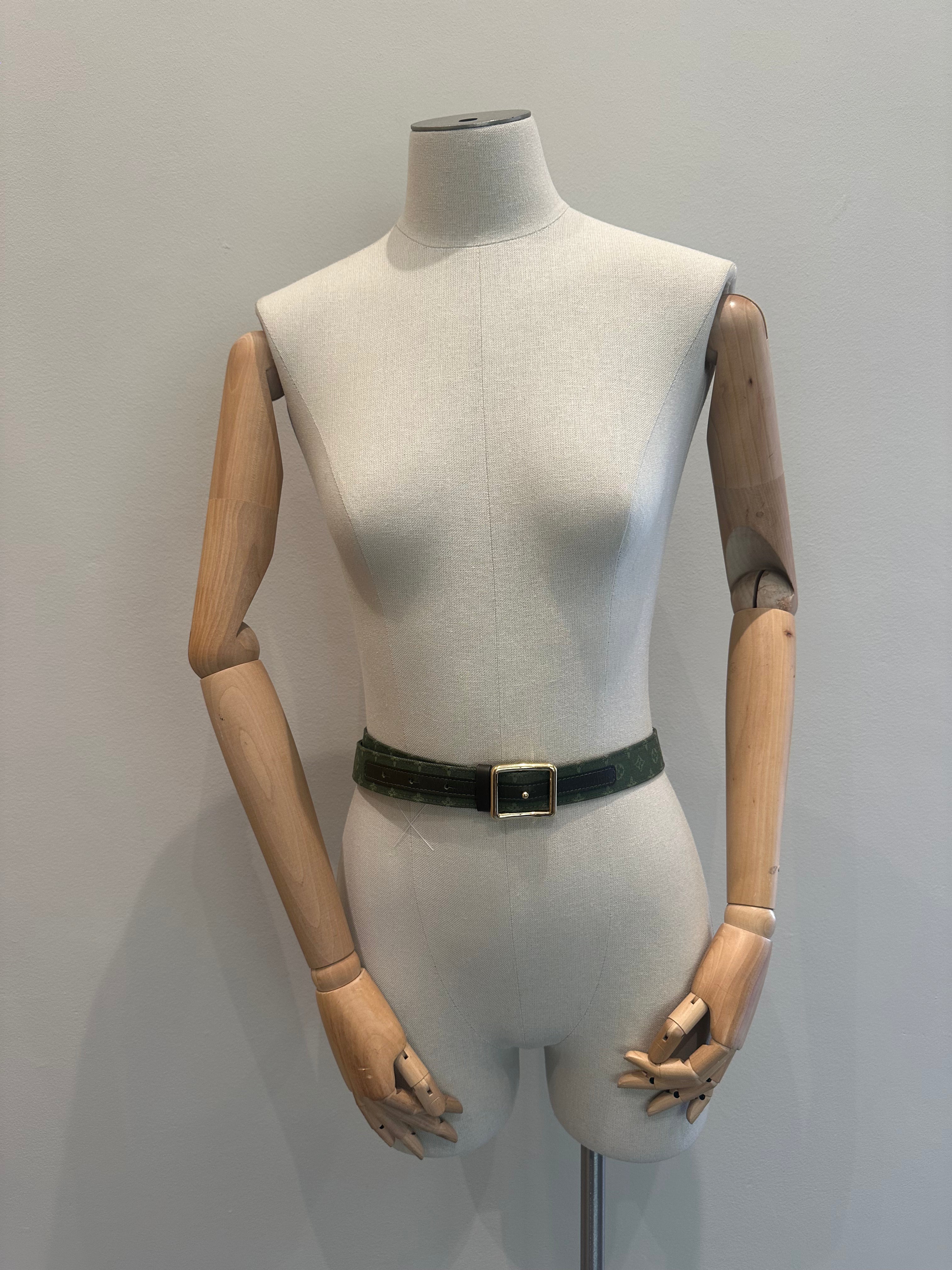 Louis Vuitton Mens Belt (90/36)