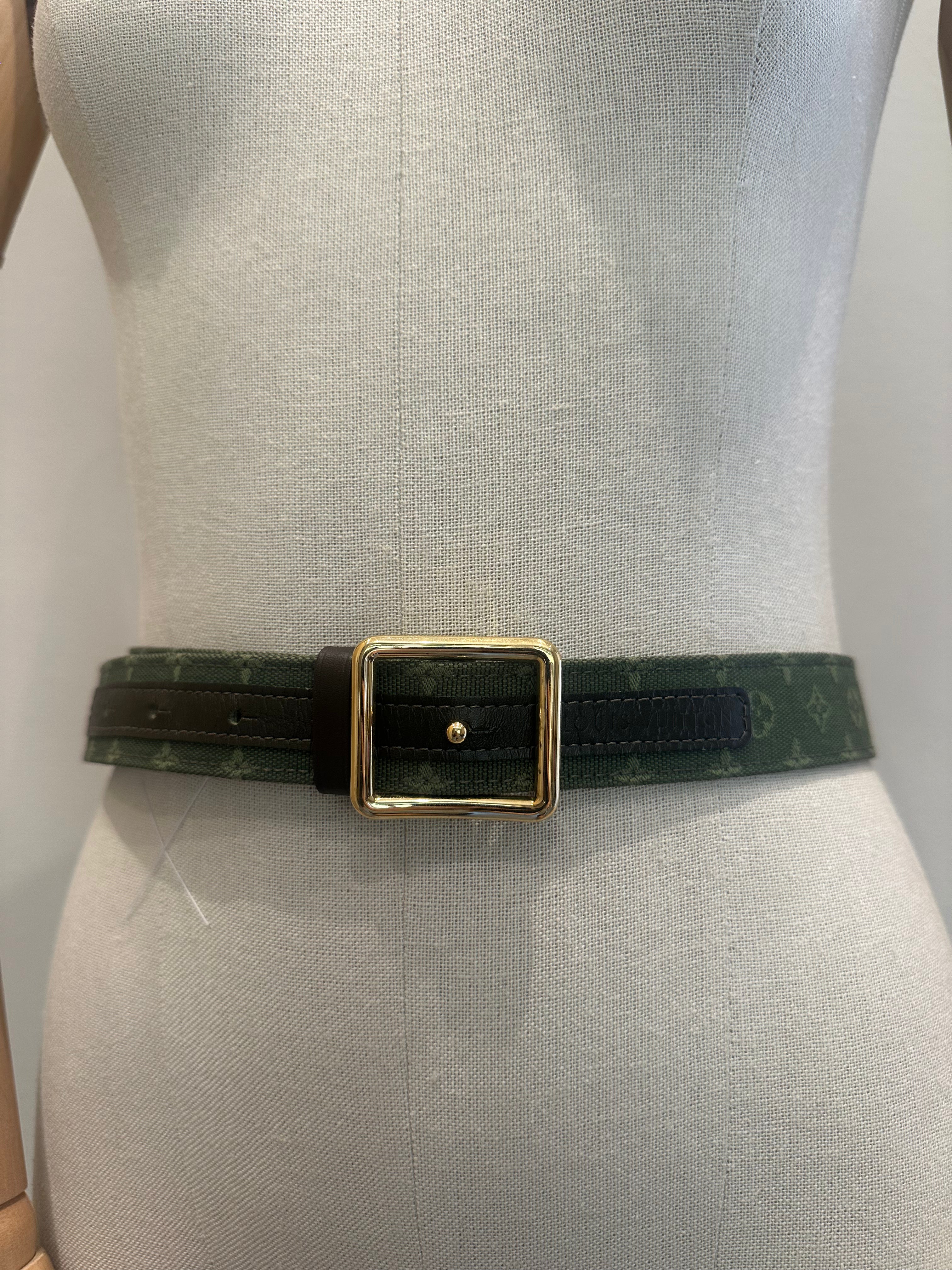 Louis Vuitton Mens Belt (90/36)