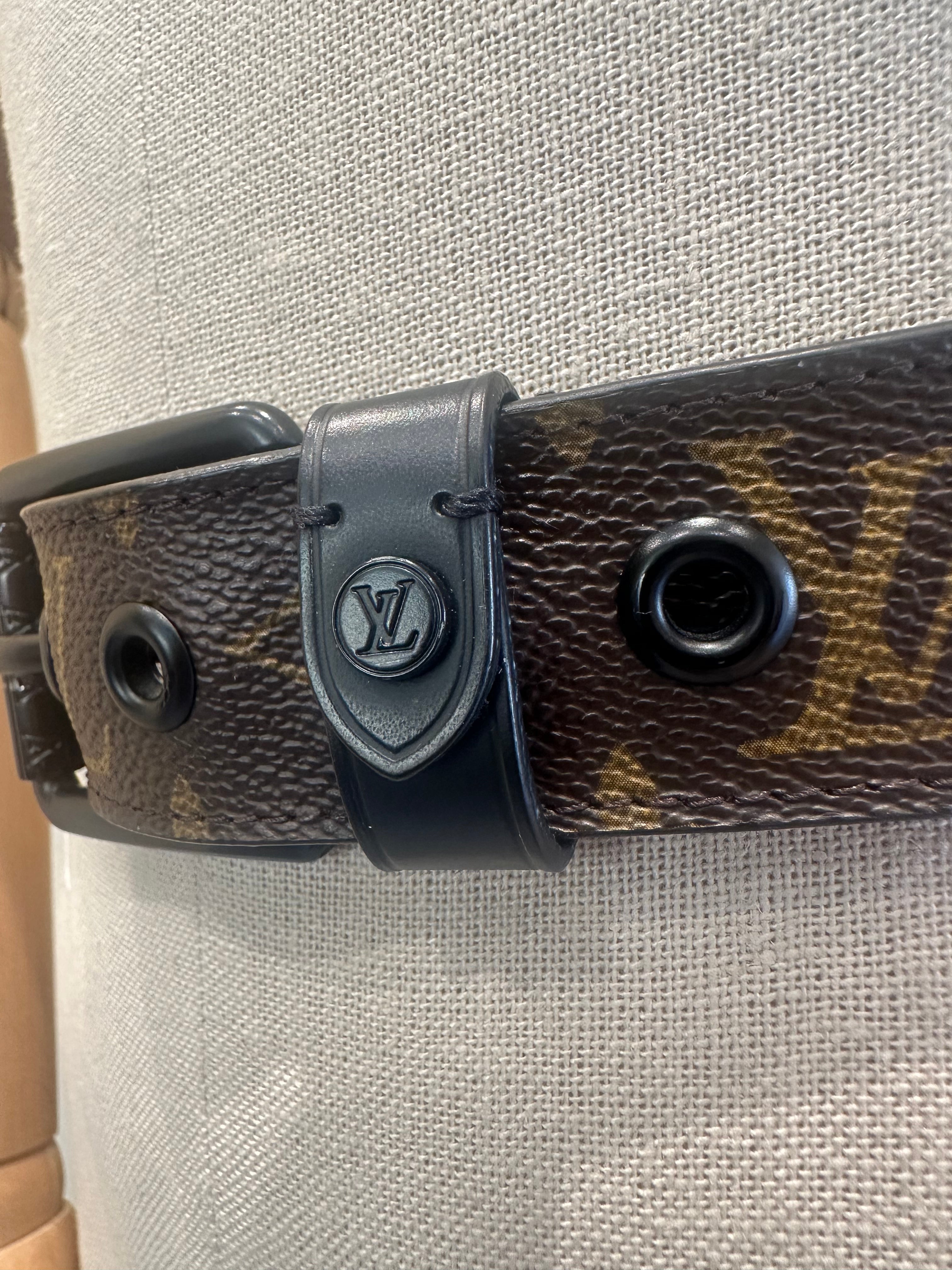 Louis Vuitton Mens Belt (100/40)