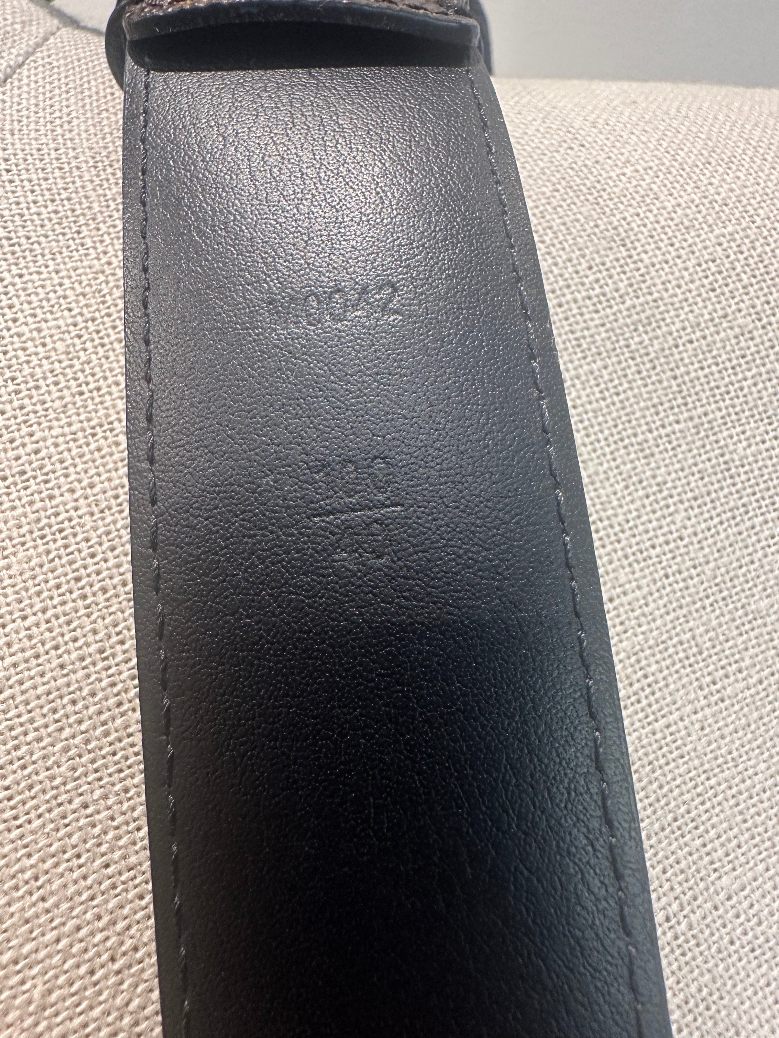 Louis Vuitton Mens Belt (100/40)