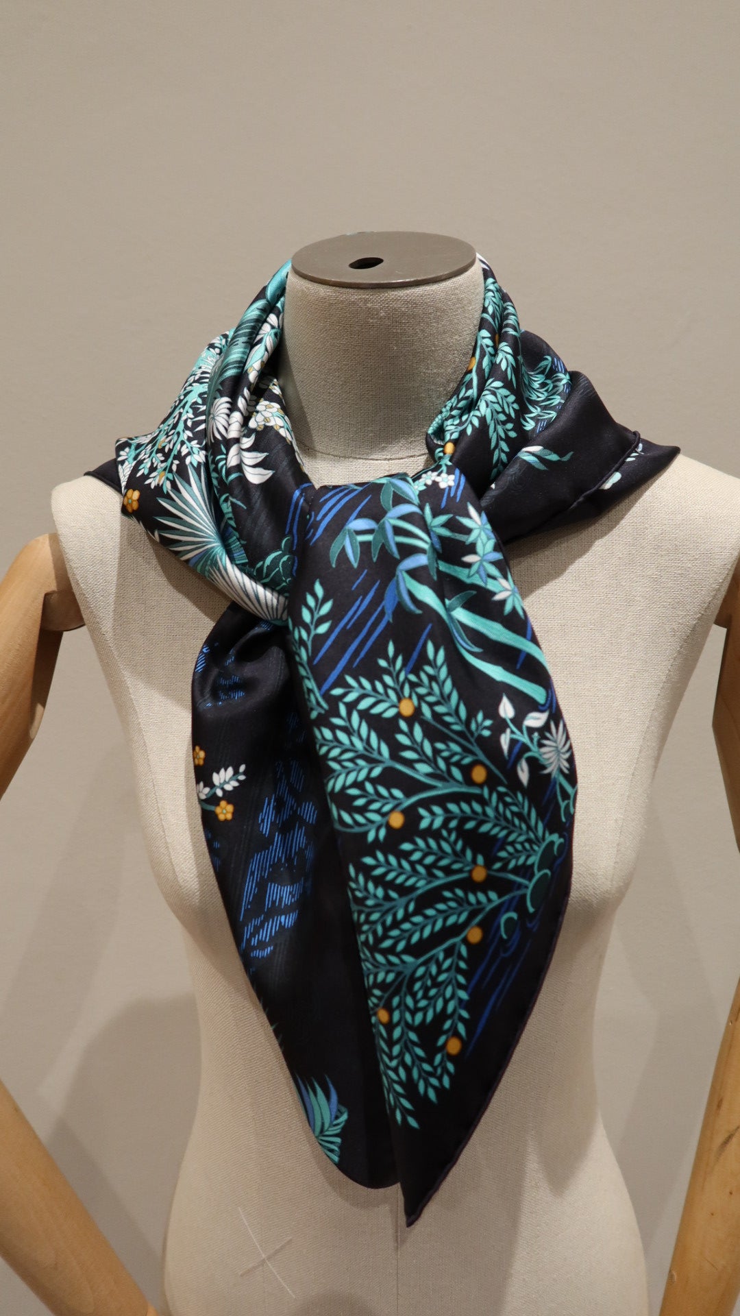 Cartier Scarf