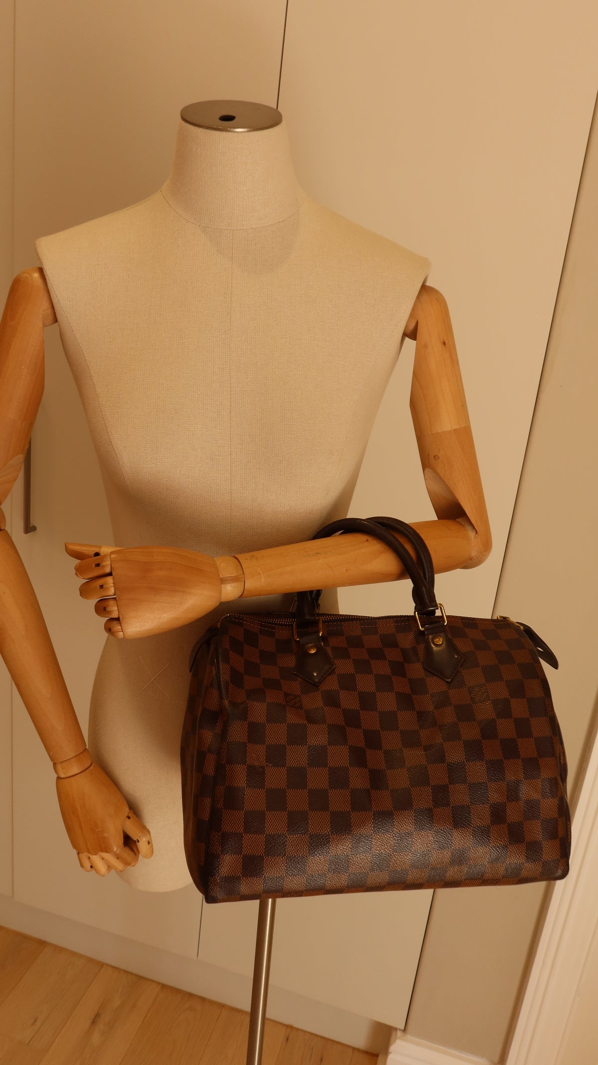 Louis Vuitton Speedy 30