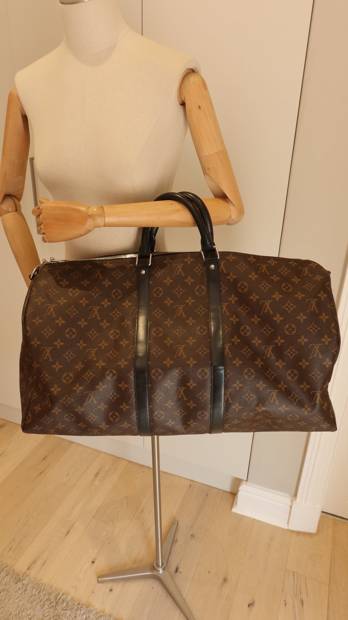 Louis Vuitton Keepall 55