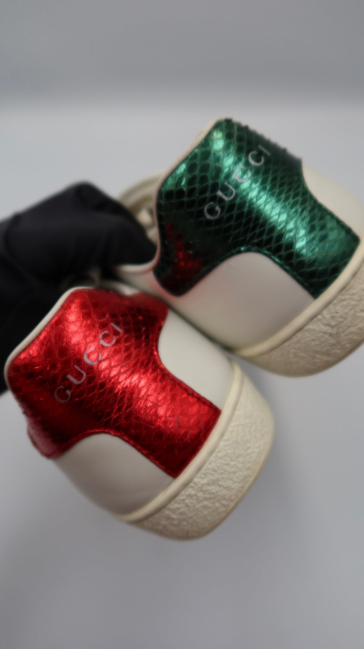 Gucci Sneakers (EU40)