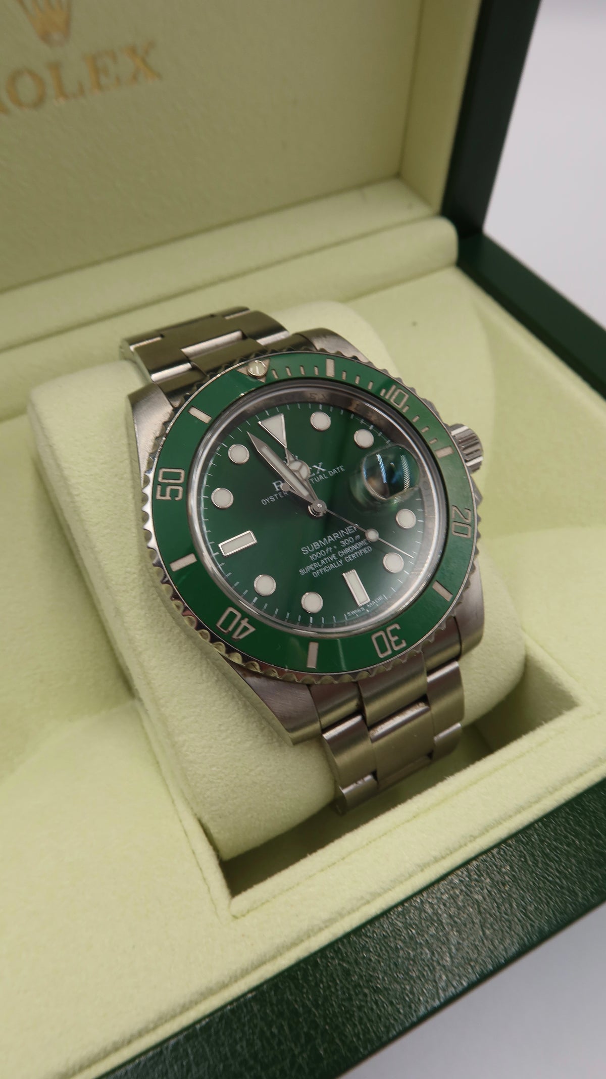 Rolex Submariner Hulk (40mm)